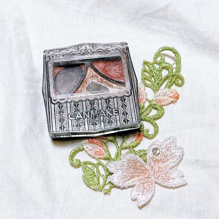 ジューシーピュアアイズ/キャンメイク/アイシャドウパレットを使ったクチコミ(1枚目)