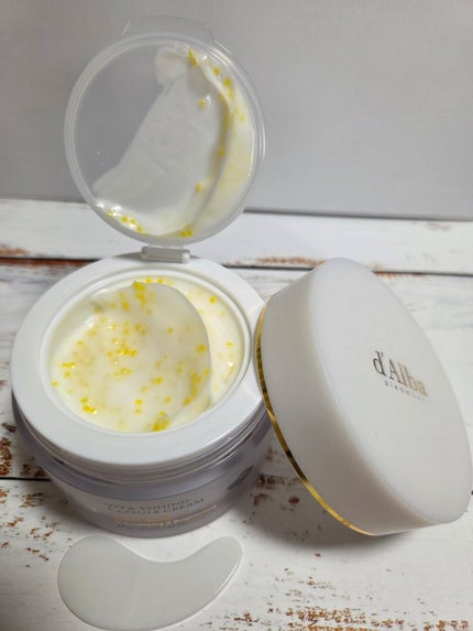 ビタトーニングカプセルクリーム/ダルバ/フェイスクリームを使ったクチコミ(2枚目)