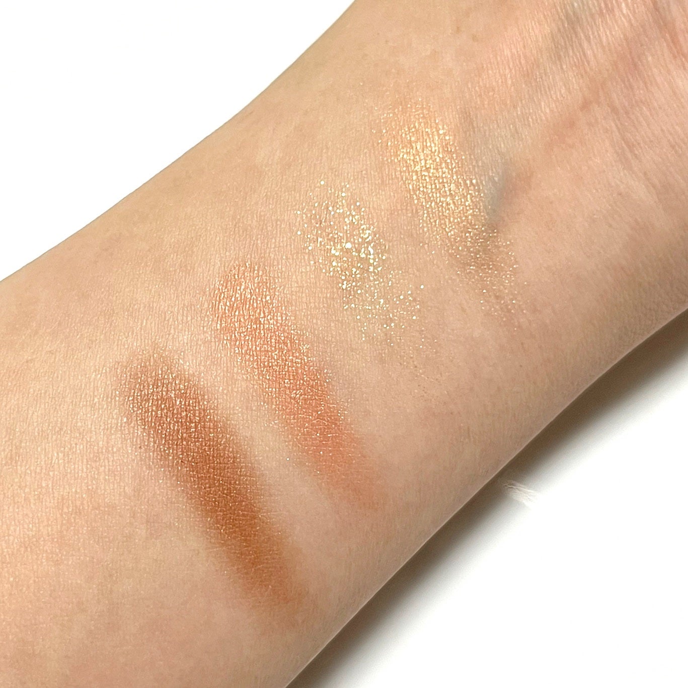 エクシア アイカラー ヴォロンテ/ALBION/アイシャドウパレットを使ったクチコミ(3枚目)