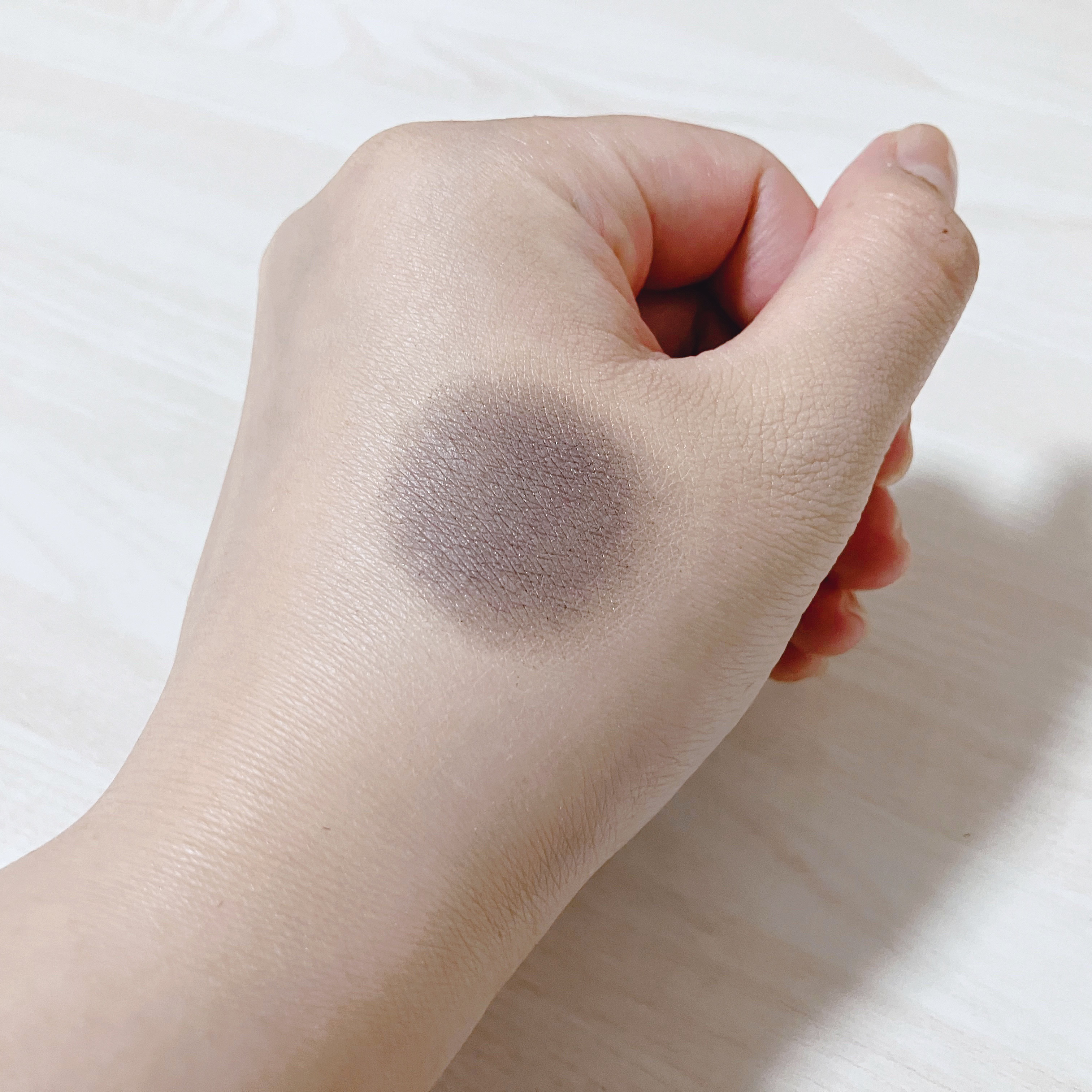 ヴィセ アヴァン シングルアイカラー/Visée/単色アイシャドウを使ったクチコミ（2枚目）