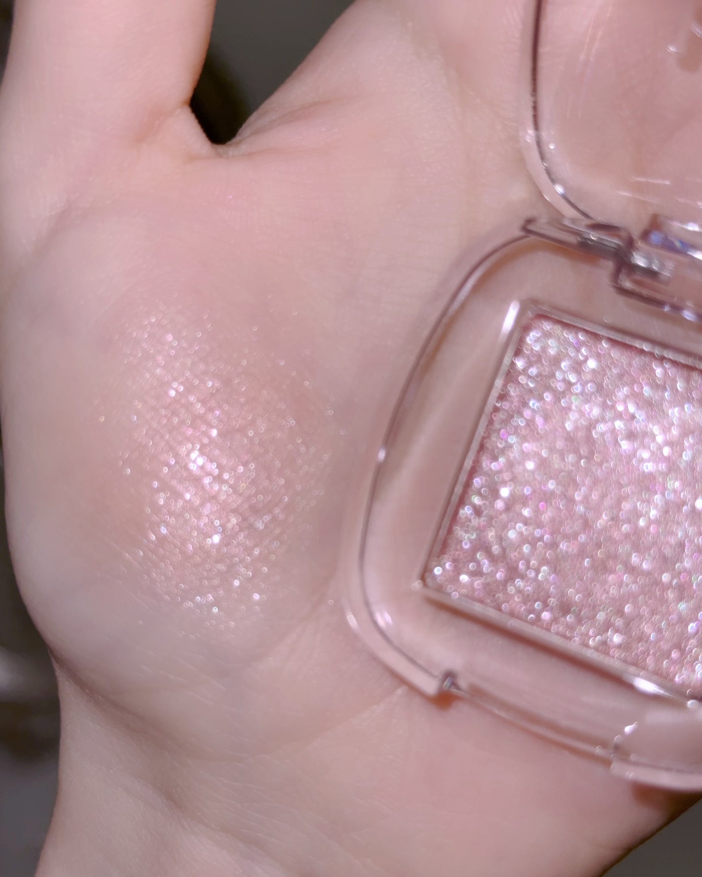 シングルアイシャドウ/hince/単色アイシャドウを使ったクチコミ(4枚目)