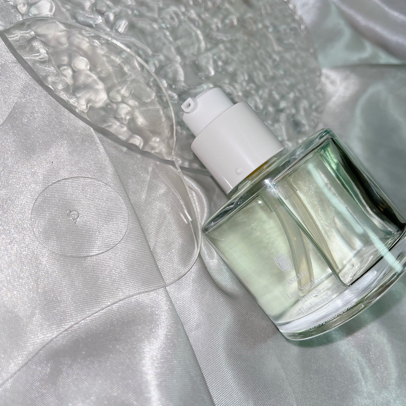 ロージーナイトヘアエッセンス/ANILLO/ヘアオイルを使ったクチコミ(3枚目)