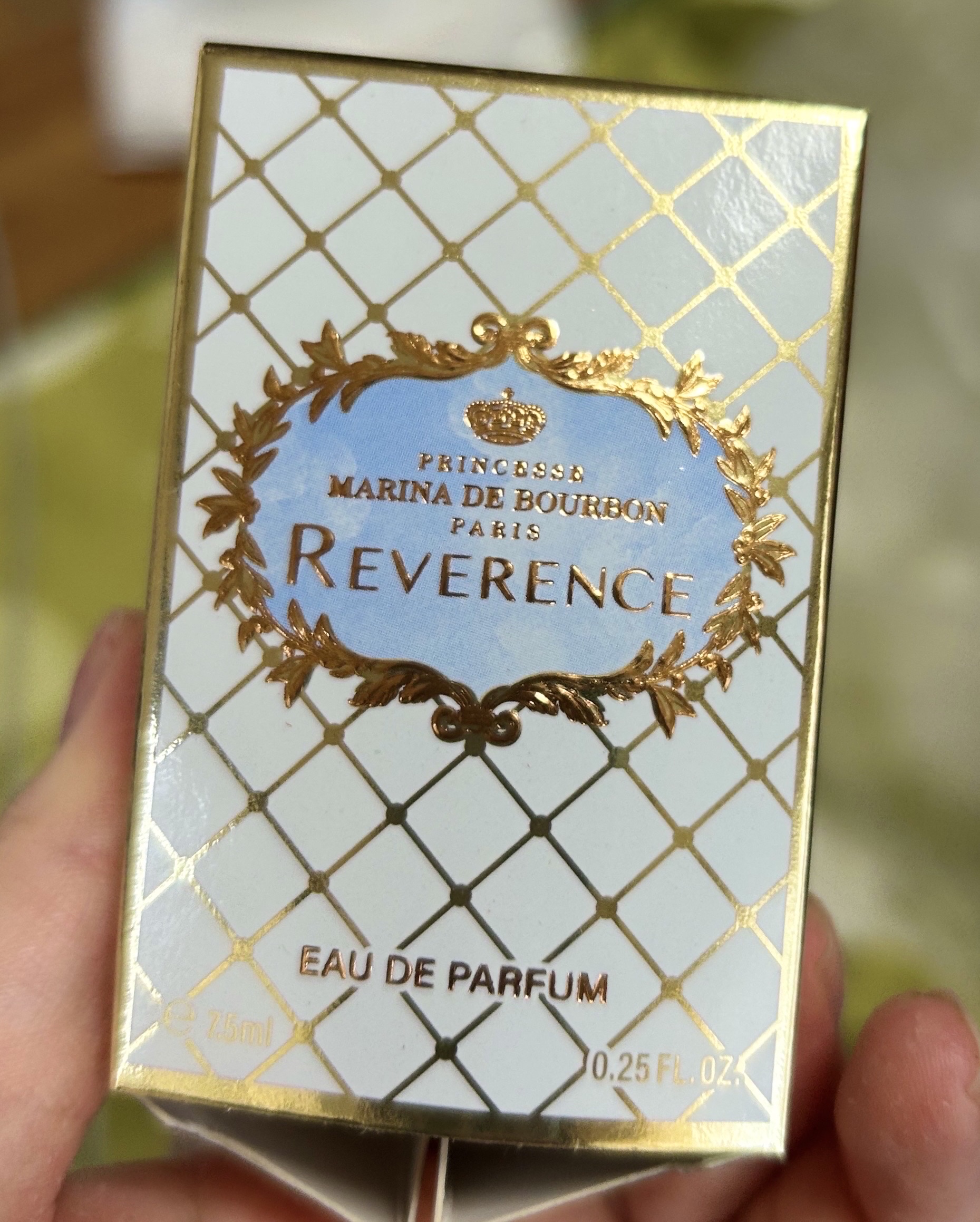 レヴェランス/マリナ ド ブルボン(海外)/香水(レディース)を使ったクチコミ（3枚目）