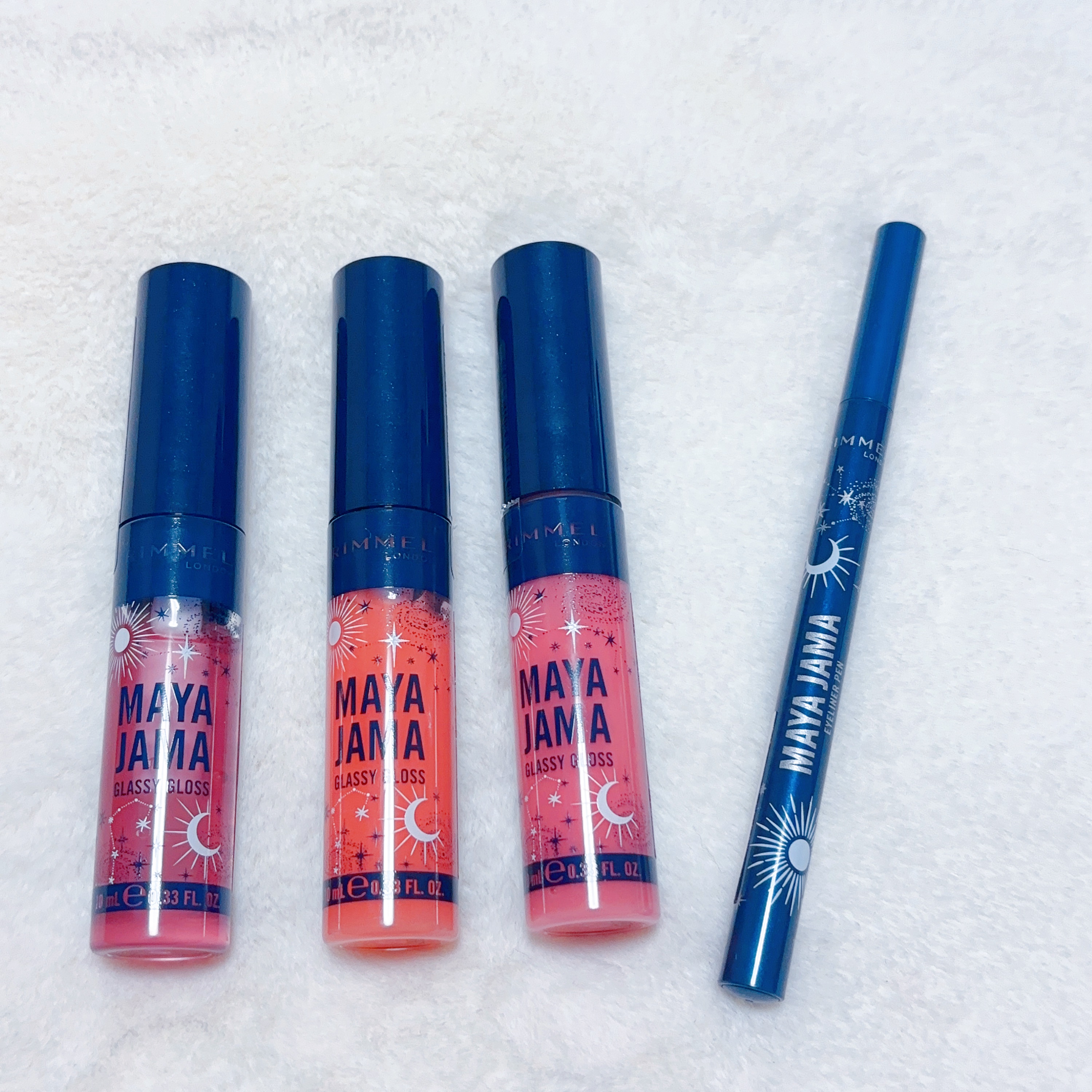 RIMMEL
2025年7月4日に限定品『占星術』から導かれたカラーのリップグロスが発売
MAYA JAMA グラッシー　リップグロス
ガラスのような光沢ツヤで、ぷるんっとした唇に💋ひと塗りでぷっくり✨

💫100 ウォーター
ふたご座