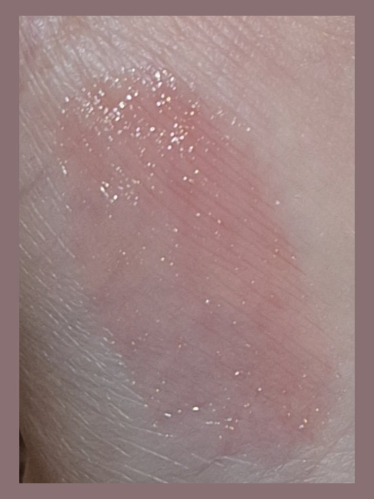 プランプリップケアスクラブ/キャンメイク/リップスクラブを使ったクチコミ（3枚目）