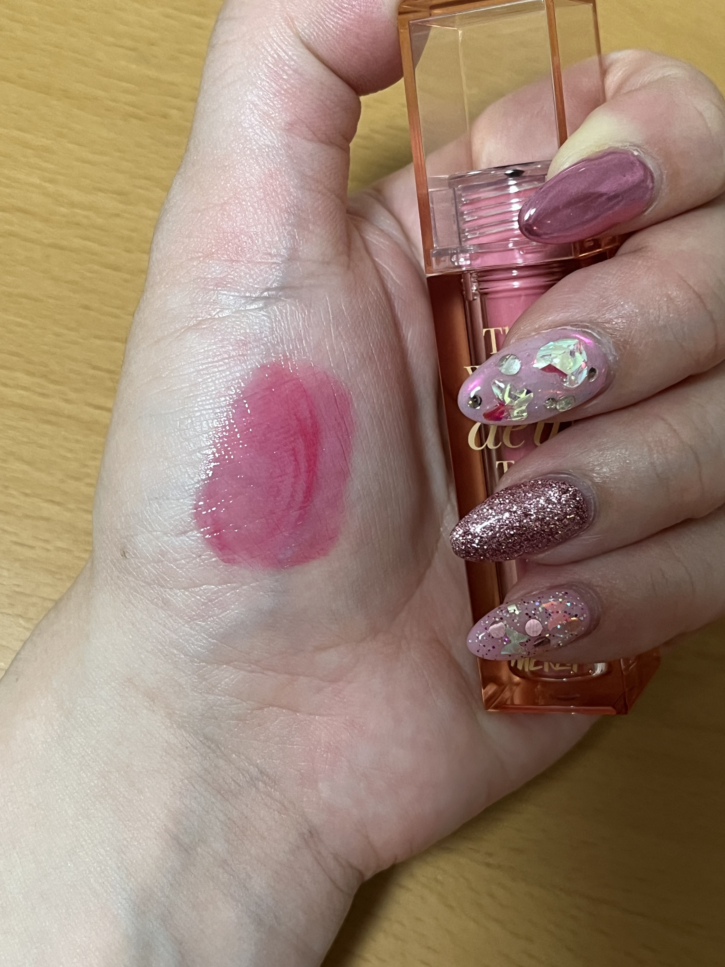 ザ ウォータリーデューティント WD3 ピンク ヘイズ/MERZY/リップティントを使ったクチコミ（3枚目）