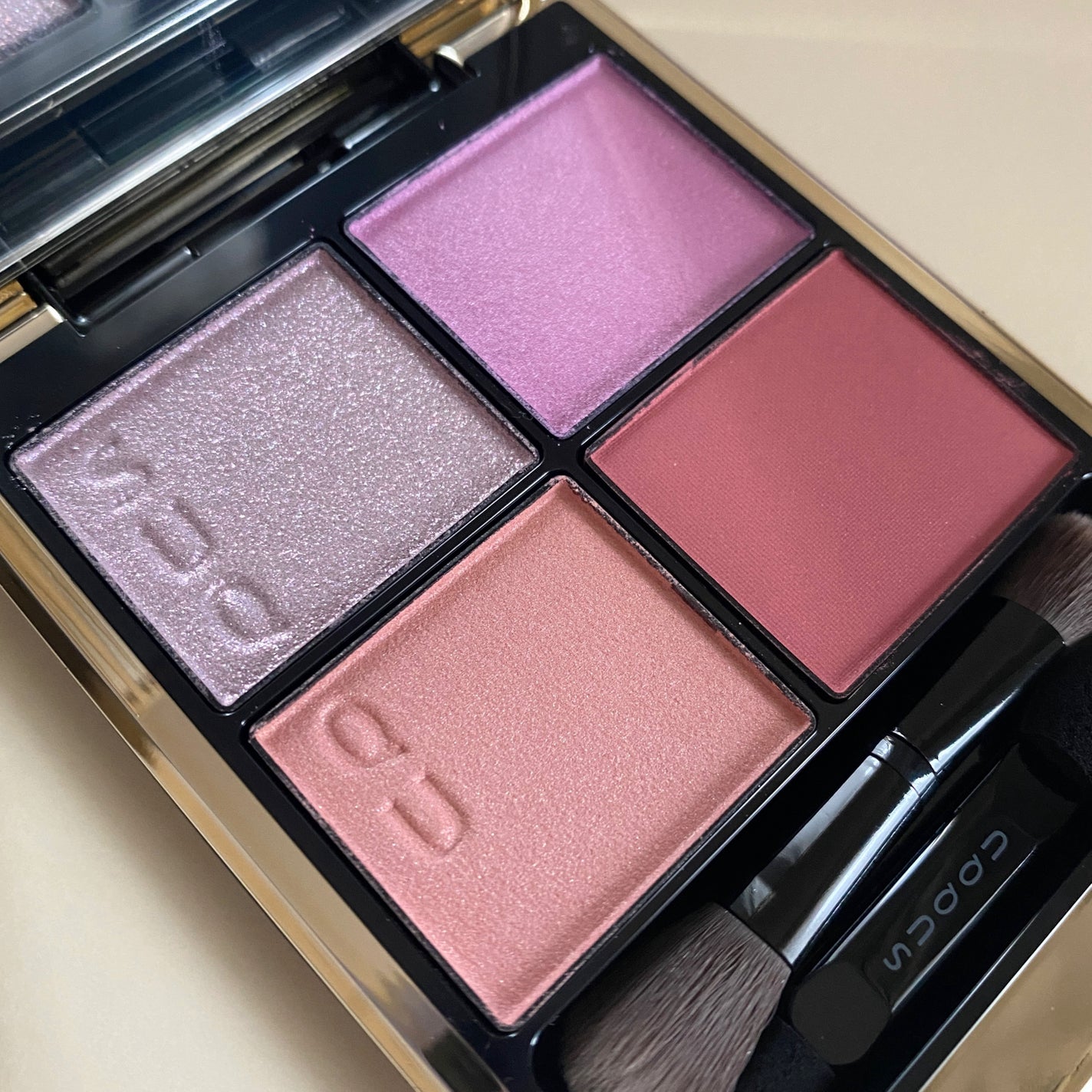 シグニチャー カラー アイズ/SUQQU/アイシャドウパレットを使ったクチコミ(2枚目)