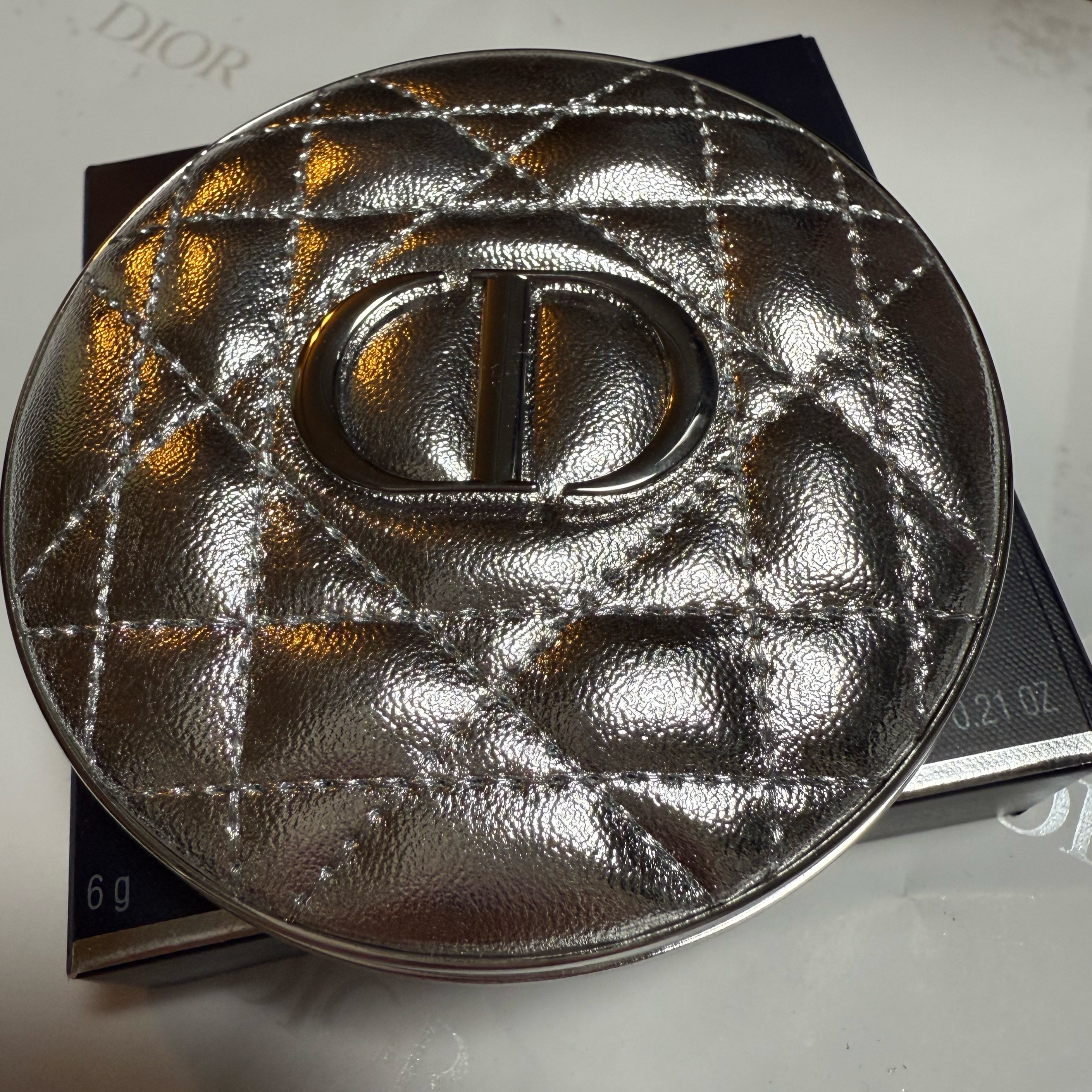 ディオールスキン フォーエヴァー グロウ ルミナイザー/Dior/ハイライトを使ったクチコミ（2枚目）