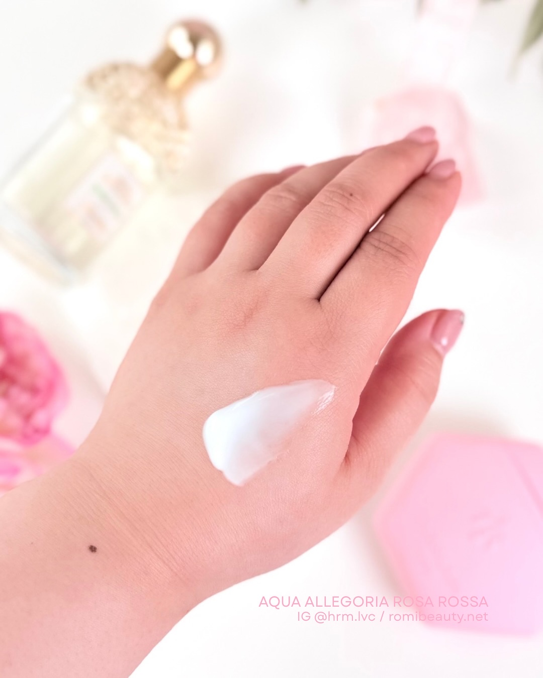 アクア アレゴリア ハンドクリーム ローザ ロッサ/GUERLAIN/ハンドクリームを使ったクチコミ（2枚目）