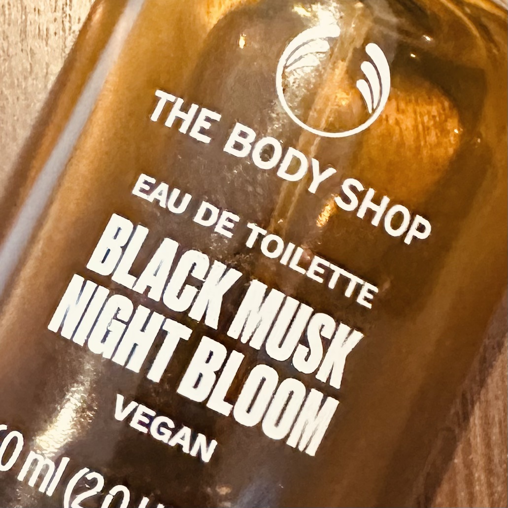 ブラックムスク ナイトブルーム オードトワレ/THE BODY SHOP/香水(その他)を使ったクチコミ（2枚目）