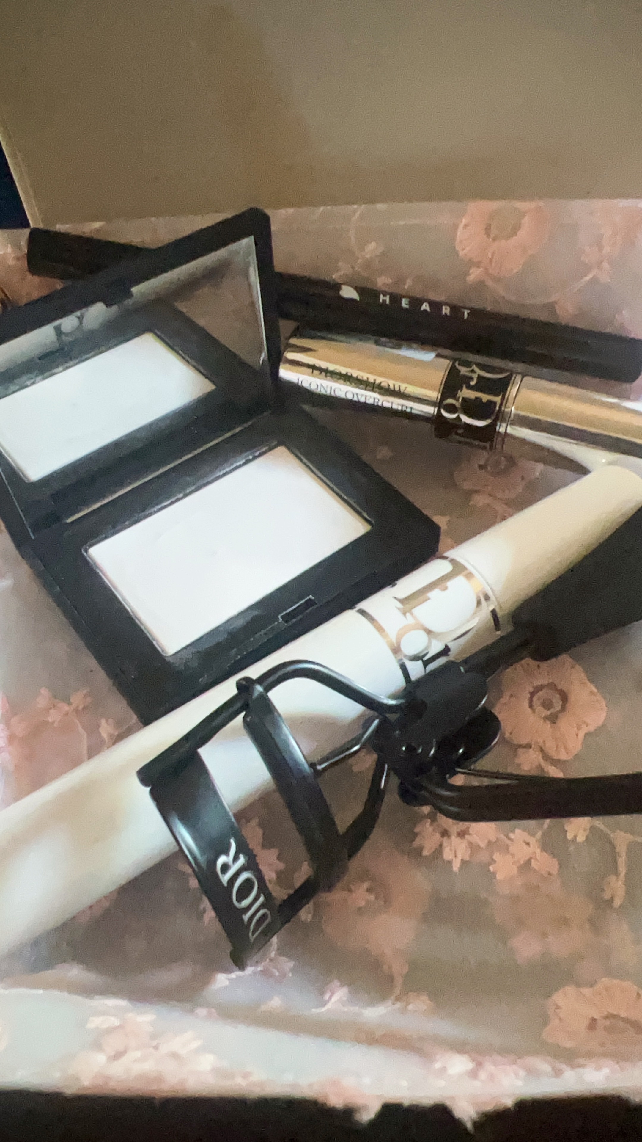 ライトリフレクティングセッティングパウダー　プレスト　N/NARS/プレストパウダーを使ったクチコミ（3枚目）