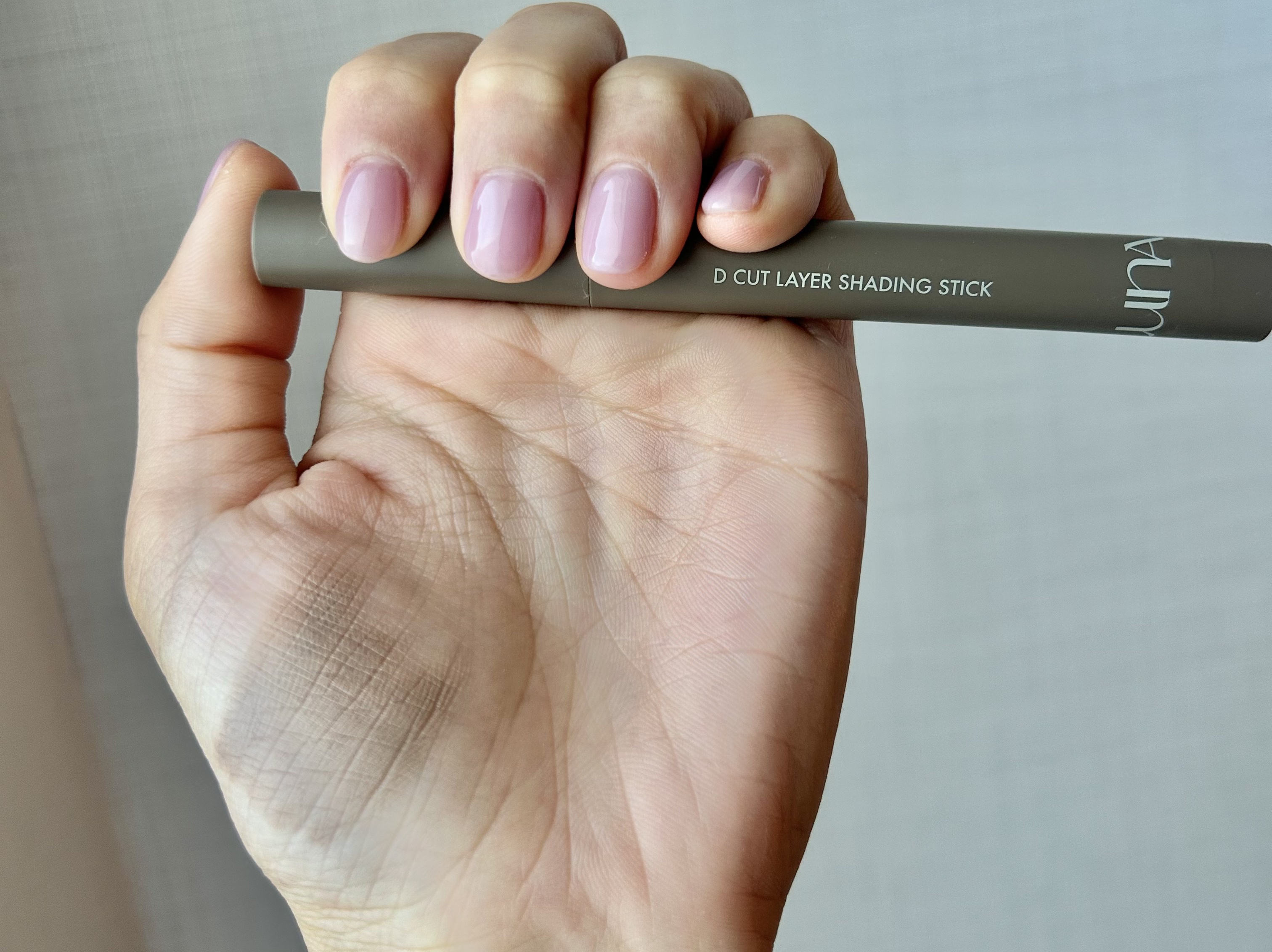 Dカットレイヤーシェーディングスティック/LUNA/シェーディングを使ったクチコミ（3枚目）