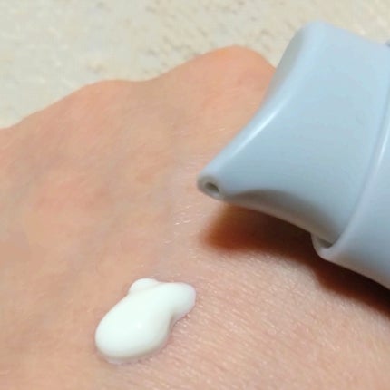 ヒアルーシカ ウォーターフィット サンセラム/SKIN1004/日焼け止めローションを使ったクチコミ(4枚目)