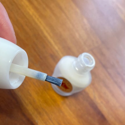 もふ on LIPS 「ホワイトクィーン歯のマニキュア使ってみました♪持続力が高く、取..」(3枚目)