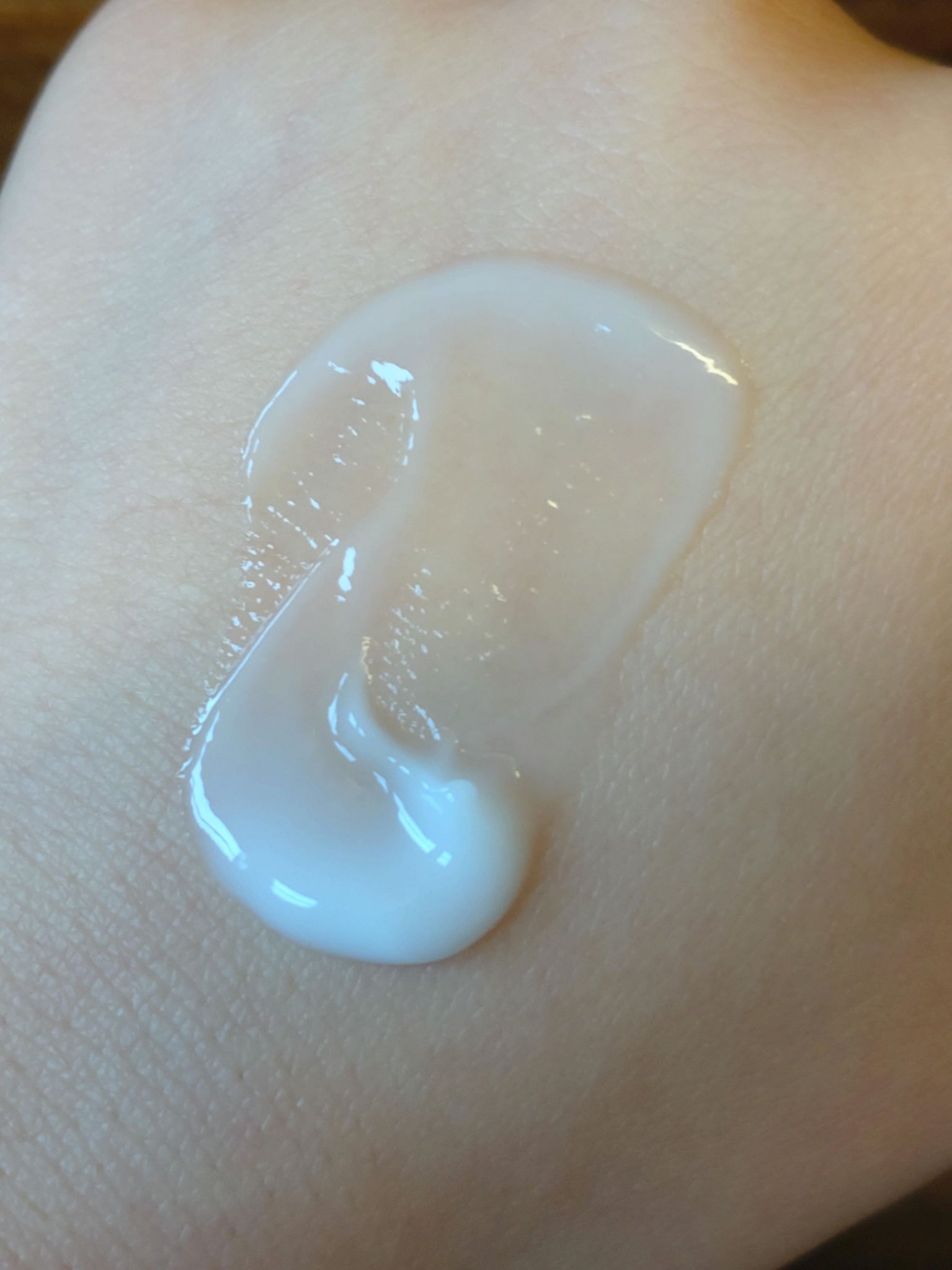 モロッカンビューティ ディープモイスト ハイブリッド ヘアミルク/モロッカンビューティ/ヘアミルクを使ったクチコミ（3枚目）