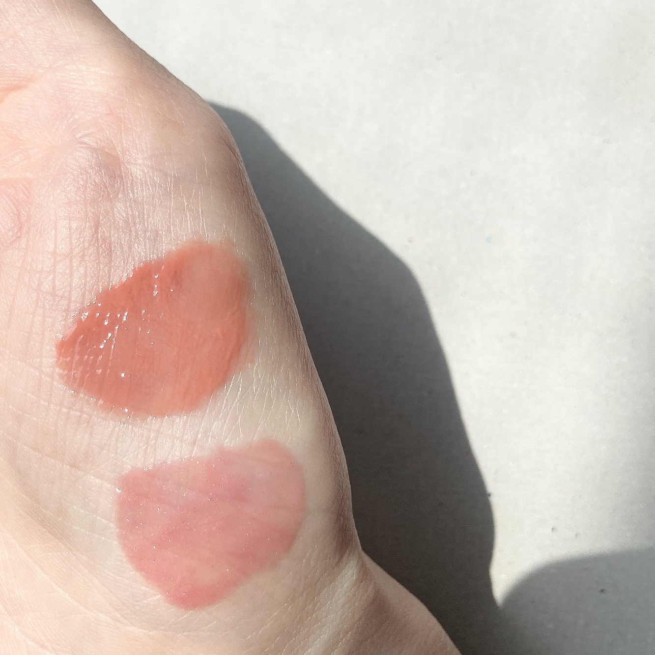 グラスティングカラーグロス/rom&nd/リップグロスを使ったクチコミ（2枚目）