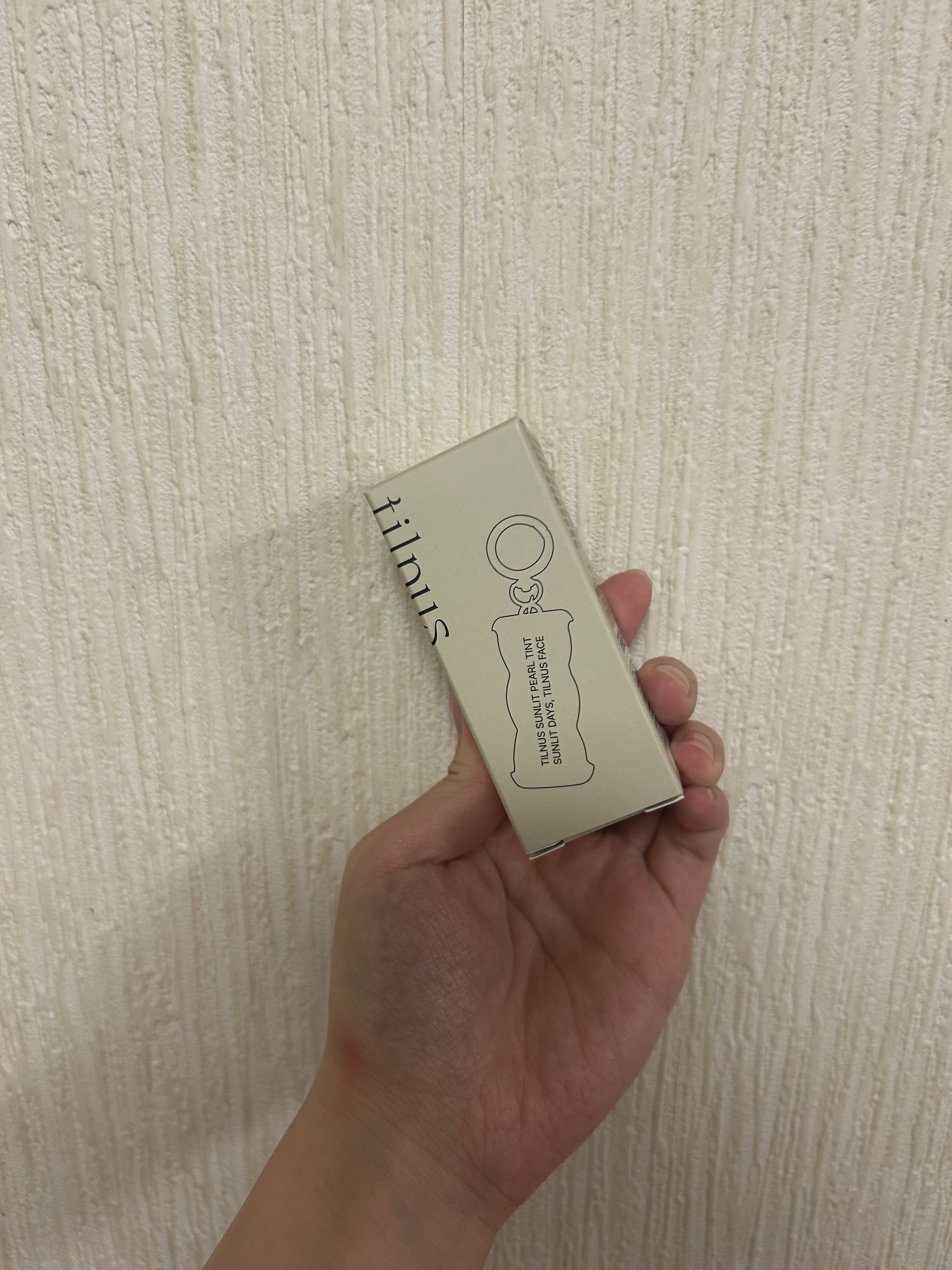 ティルナス サンリットパール ティント/tilnus/リップティントを使ったクチコミ（2枚目）