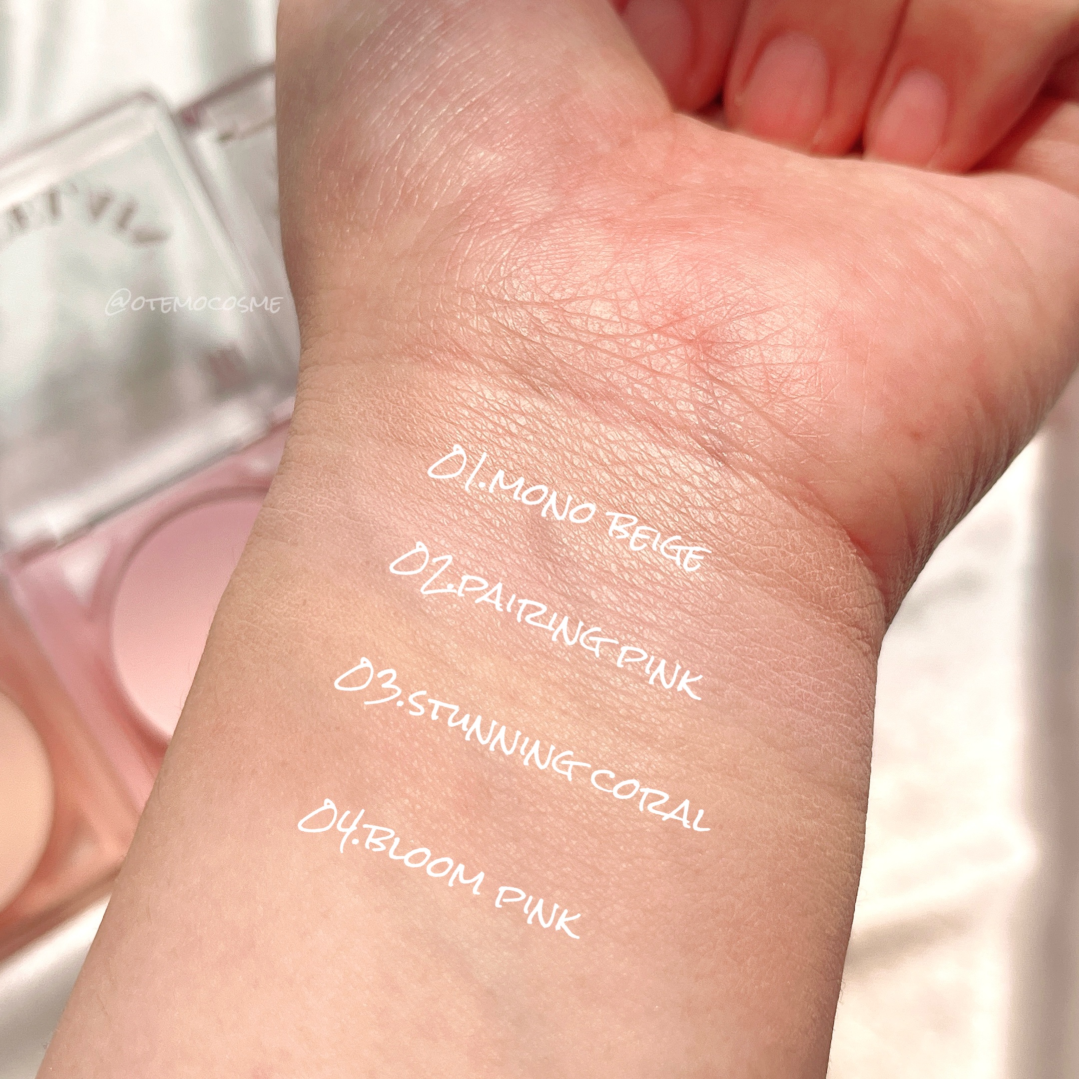 ポーセリンチークブラッシャー/MERZY/パウダーチークを使ったクチコミ（2枚目）