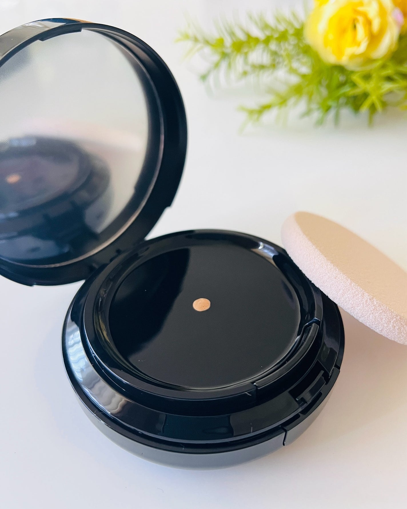 ミネラルリキッドリー ファンデーション SPF22 PA++/MiMC/リキッドファンデーションを使ったクチコミ(4枚目)