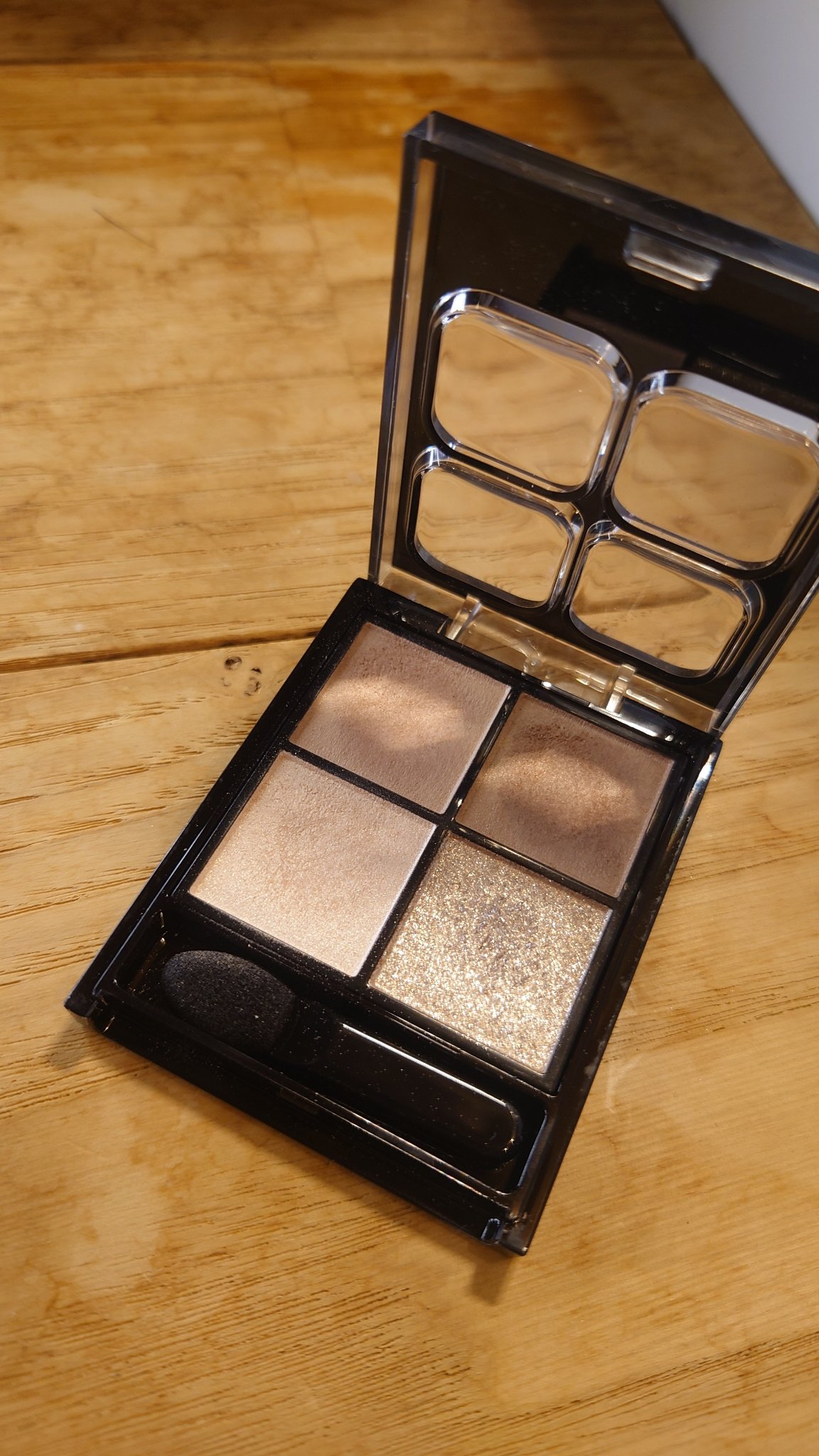 ケイト ポッピングシルエットシャドウ/KATE/アイシャドウパレットを使ったクチコミ（2枚目）