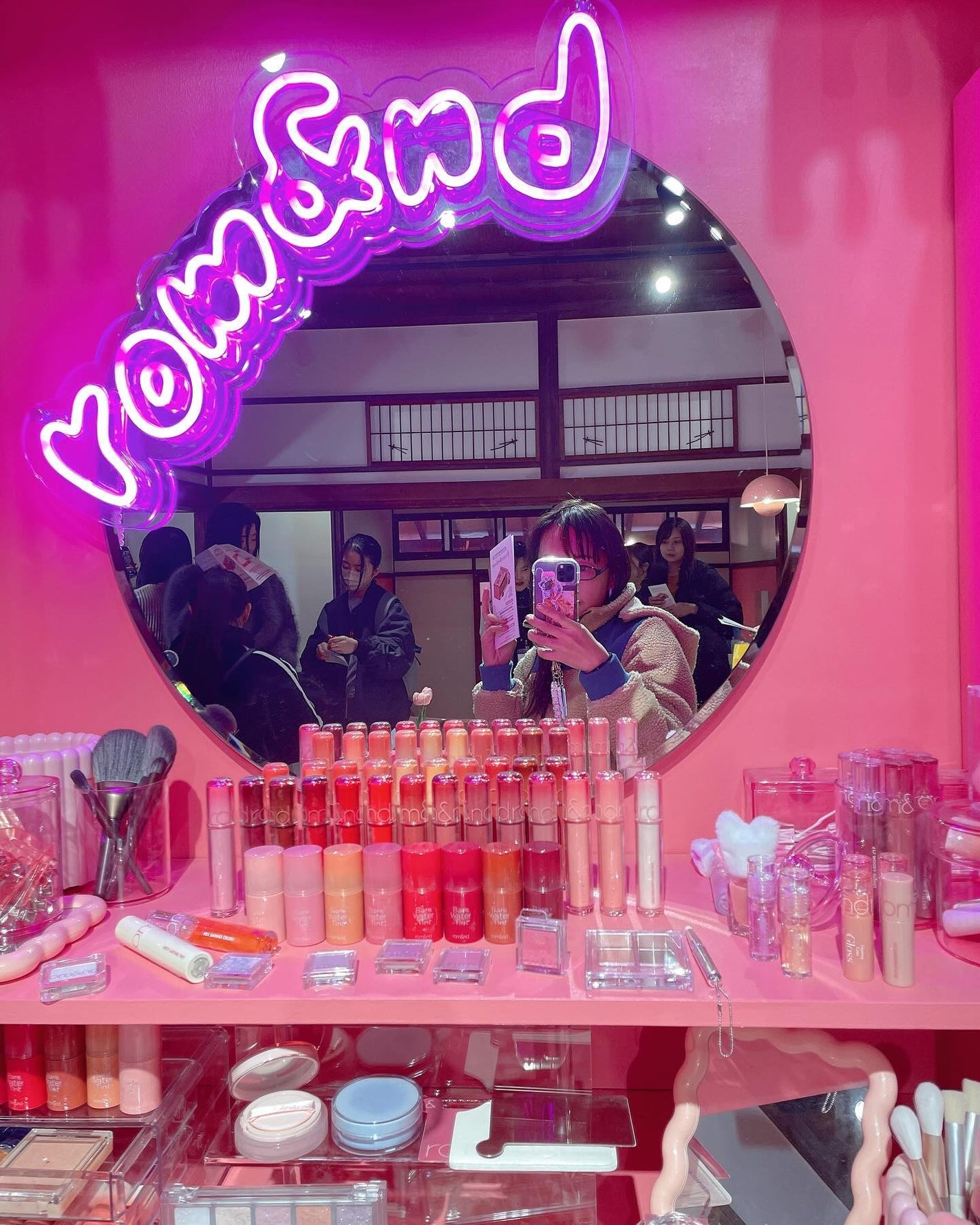 しのち☀️フォロバ100 on LIPS 「ロムアンドのおうちにいってきたときのおはなしぴんくでめっちゃか..」(7枚目)