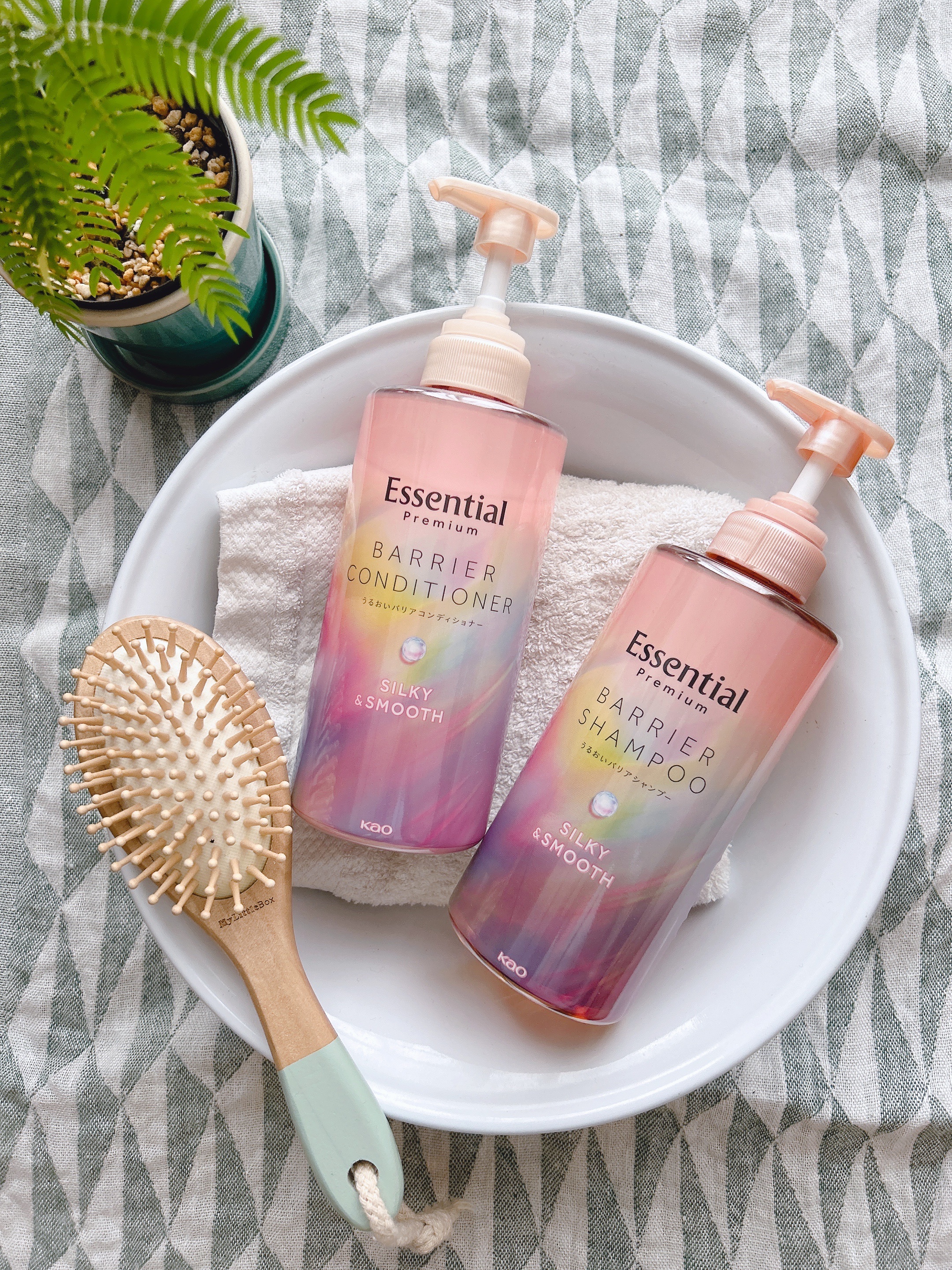 エッセンシャルプレミアム バリアシャンプー・コンディショナー シルキー＆スムース/エッセンシャル/市販シャンプーを使ったクチコミ（1枚目）
