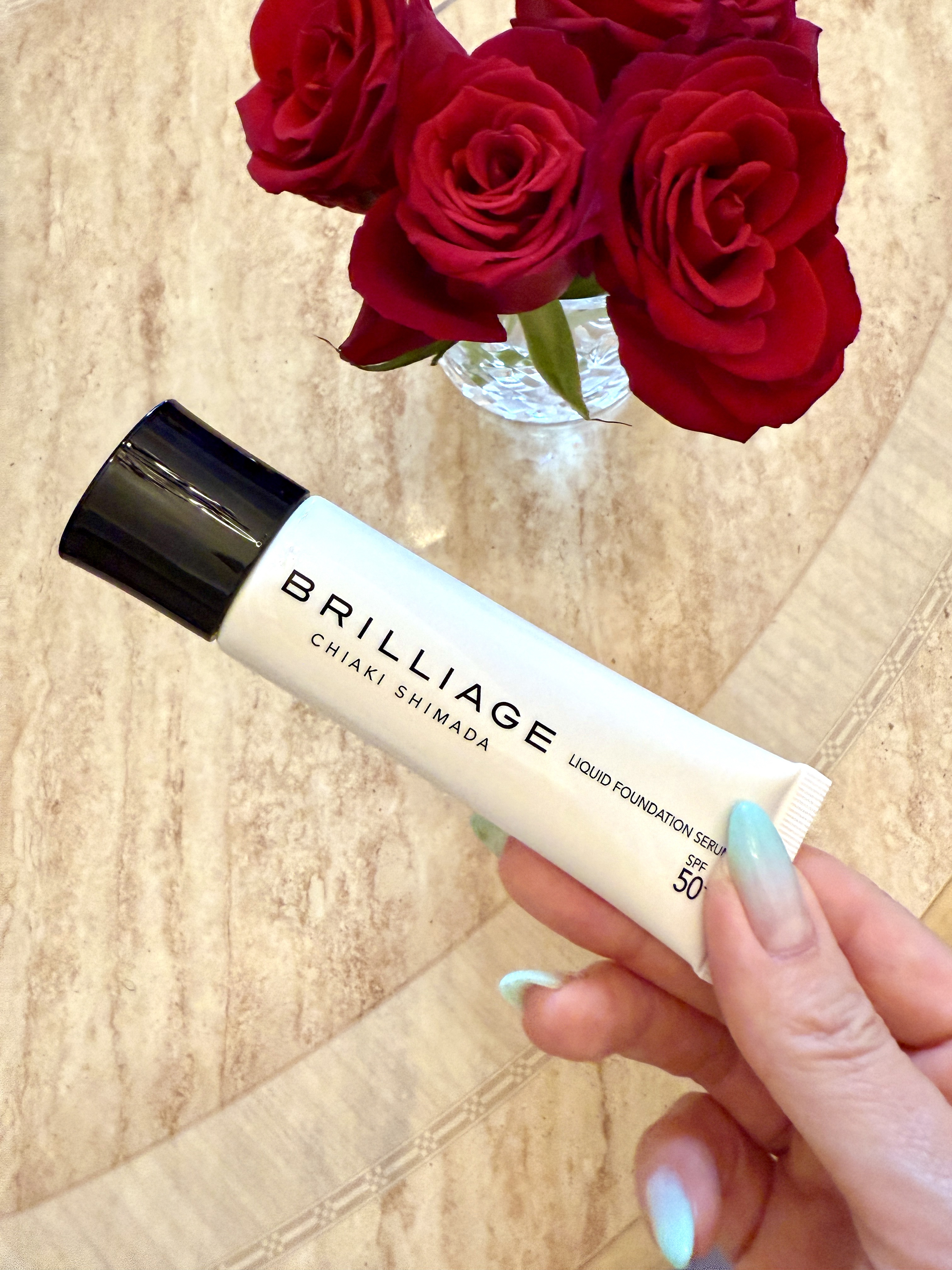 リキッドファンデーション セラム フィッティング グロウ 20/ブリリアージュ/リキッドファンデーションを使ったクチコミ（2枚目）