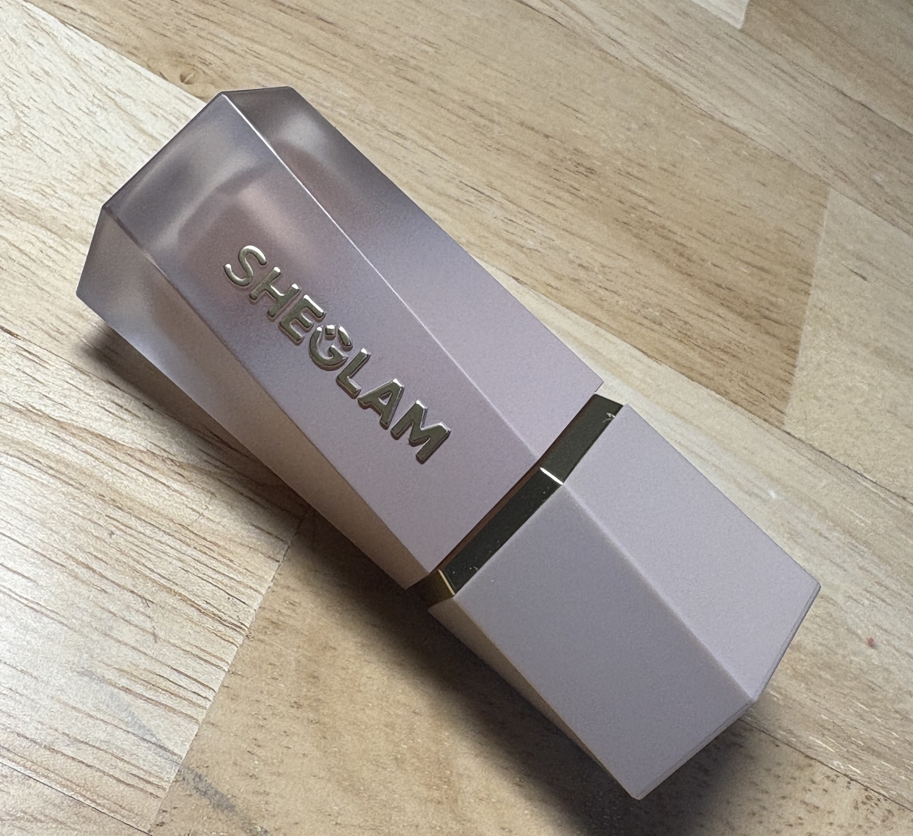 サンスカルプ リキッドシェーディング ヘーゼルナッツラテ(Hazelnut Latte)/SHEGLAM/シェーディングを使ったクチコミ（1枚目）