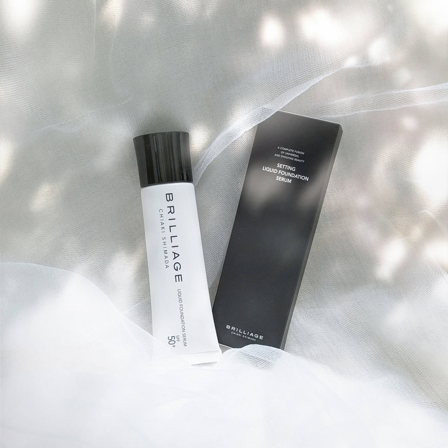 ブリリアージュ
リキッドファンデーション
セラムフィッティンググロウ
SPF20・PA++
カラー:40(標準色)

スキンケアしたてのような
生っぽいツヤ肌になれる
セラムファンデーション✨

セラムという名前のとおり
美容成分を贅沢に配