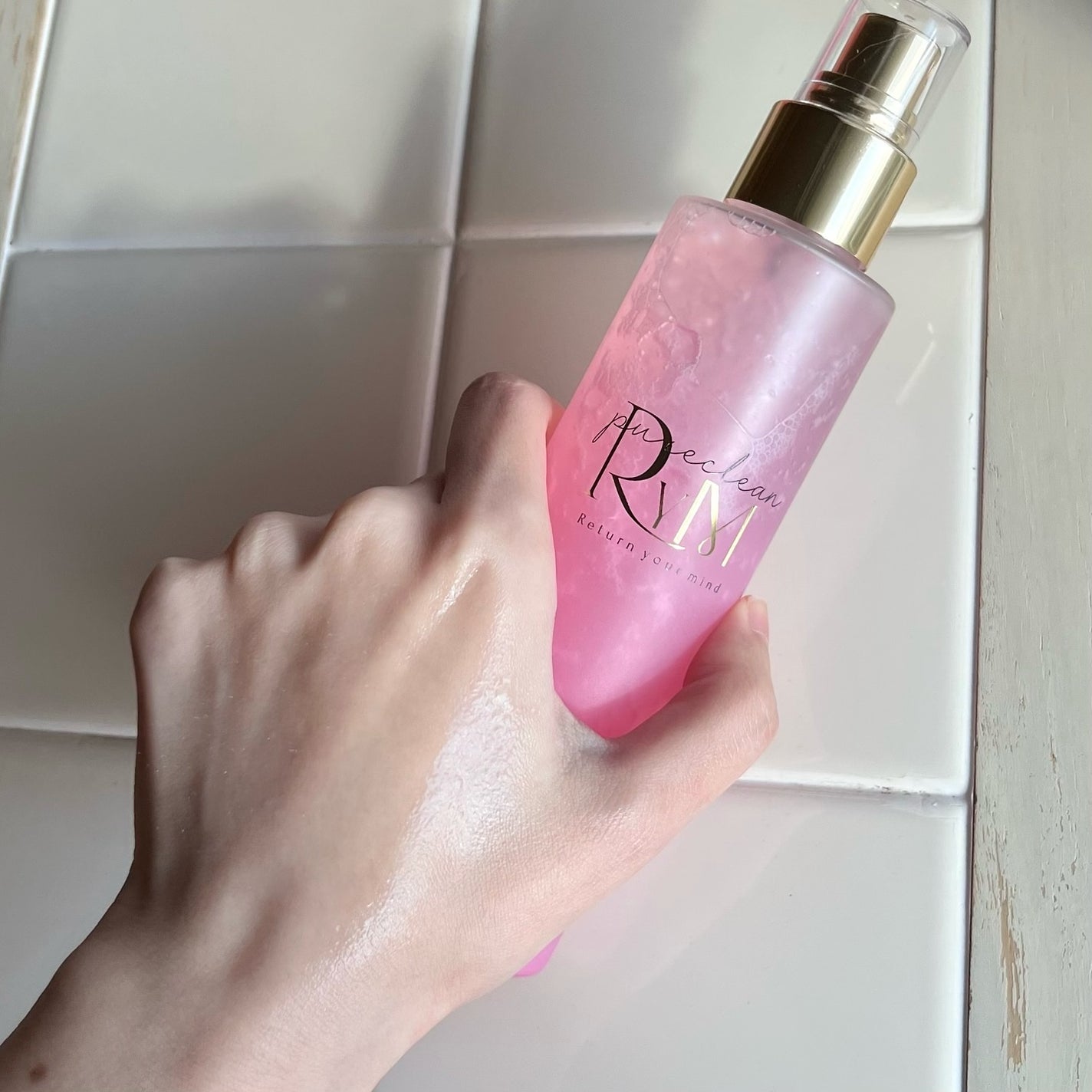 すいかねこ🍉フォロバ💯 on LIPS 「🤍✨今回は、韓国で20万本突破!という話題のエッセンスミストを..」(4枚目)