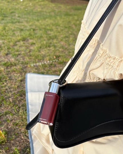 エントロピー チャームティント グロッシージェル/ENTROPY/リップティントを使ったクチコミ(4枚目)