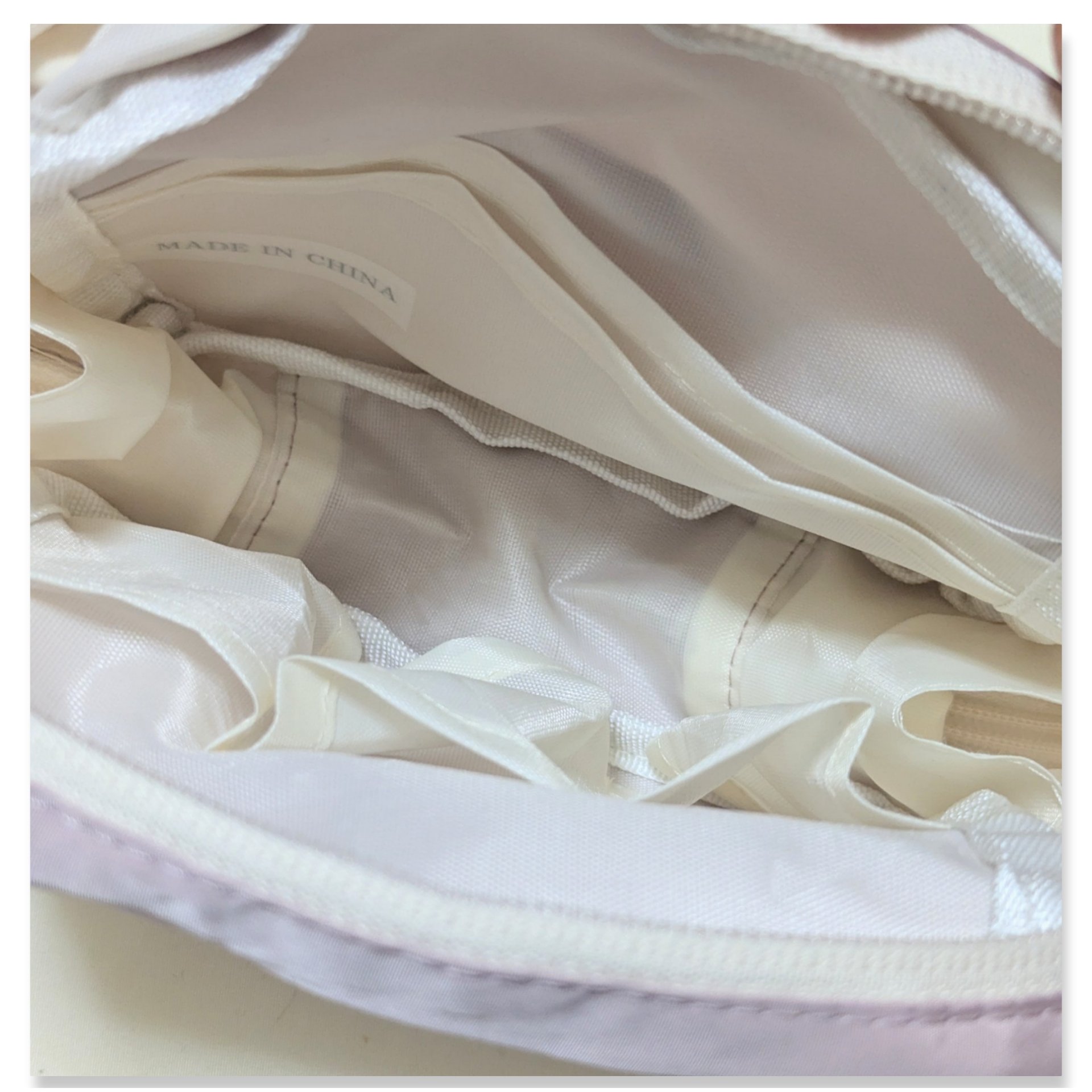 ポーチスクエア/THREEPPY/化粧ポーチを使ったクチコミ（2枚目）