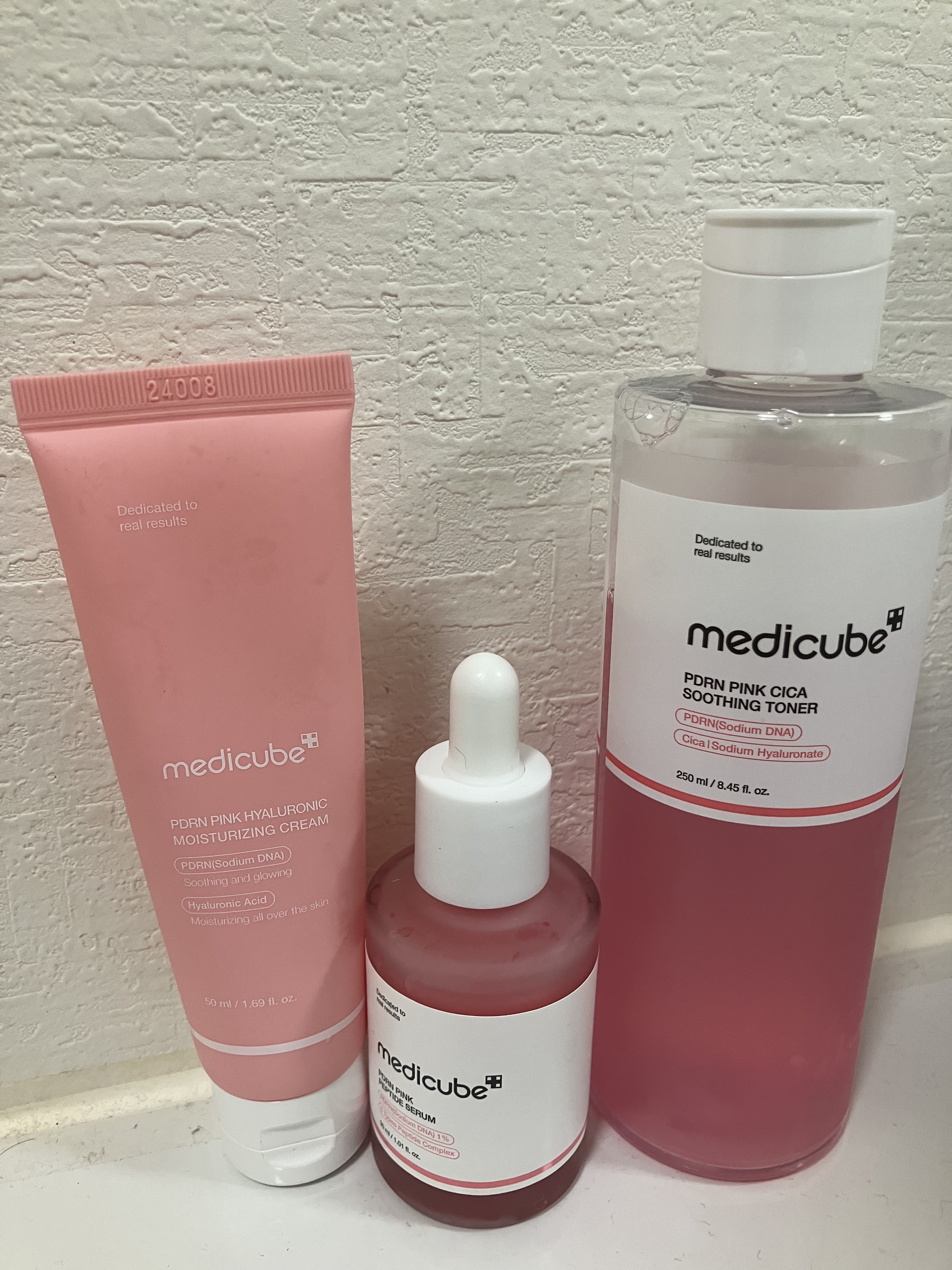 PDRN ピンク ヒアルロニック 水分クリーム/MEDICUBE/フェイスクリームを使ったクチコミ（1枚目）