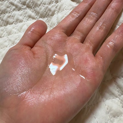 ululis ウォーターコンク モイストヘアオイルのクチコミ「ウルリス ヘアオイル
私が、お風呂上がりのドライヤー前に使用してるヘアオイル!
とろとろと.....」(2枚目)