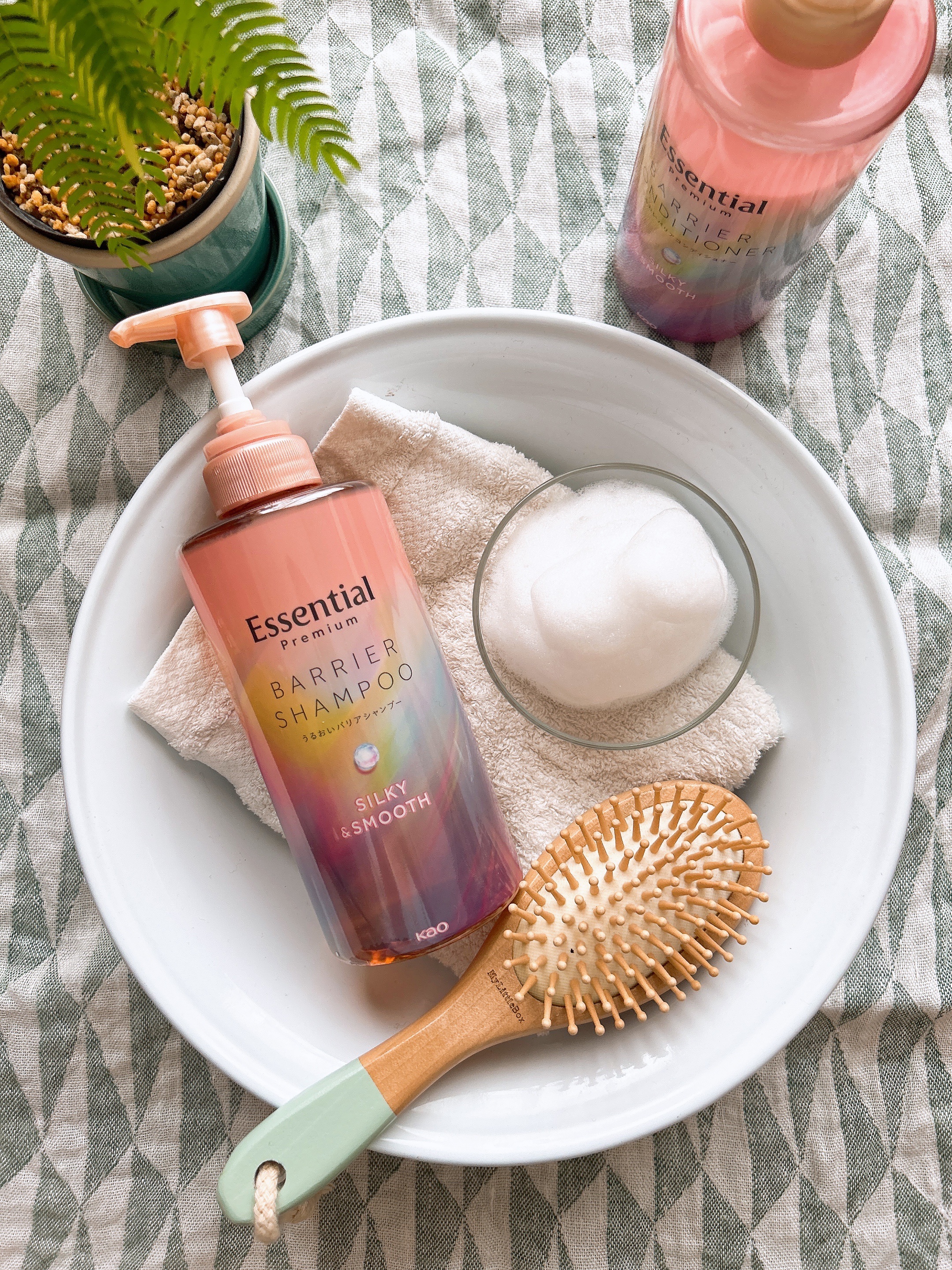 エッセンシャルプレミアム バリアシャンプー・コンディショナー シルキー＆スムース/エッセンシャル/市販シャンプーを使ったクチコミ（2枚目）