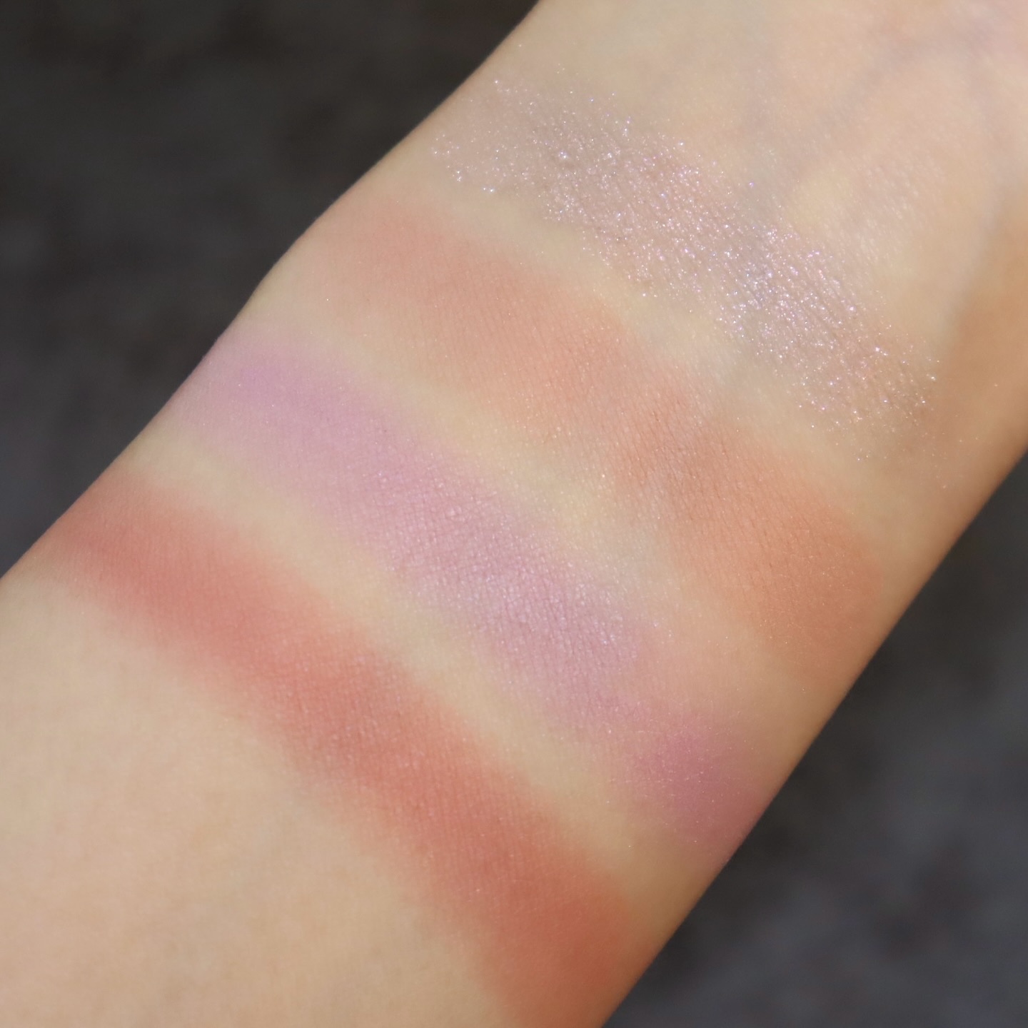 シグニチャー カラー アイズ/SUQQU/アイシャドウパレットを使ったクチコミ（3枚目）