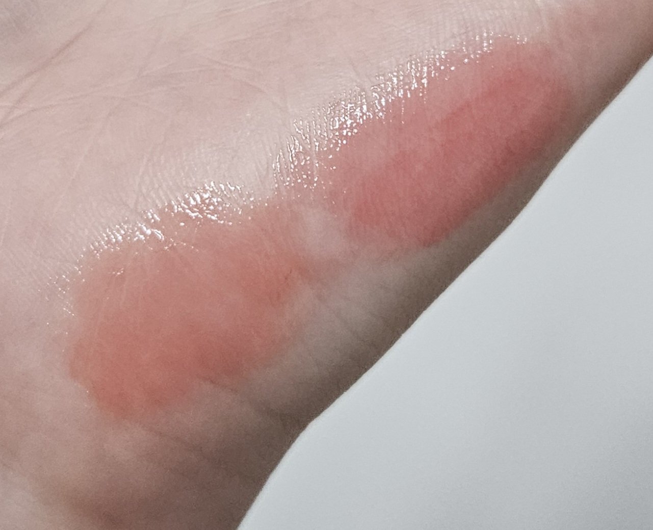 3CE シャインリフレクター レインオアシャイン/3CE/口紅を使ったクチコミ（2枚目）