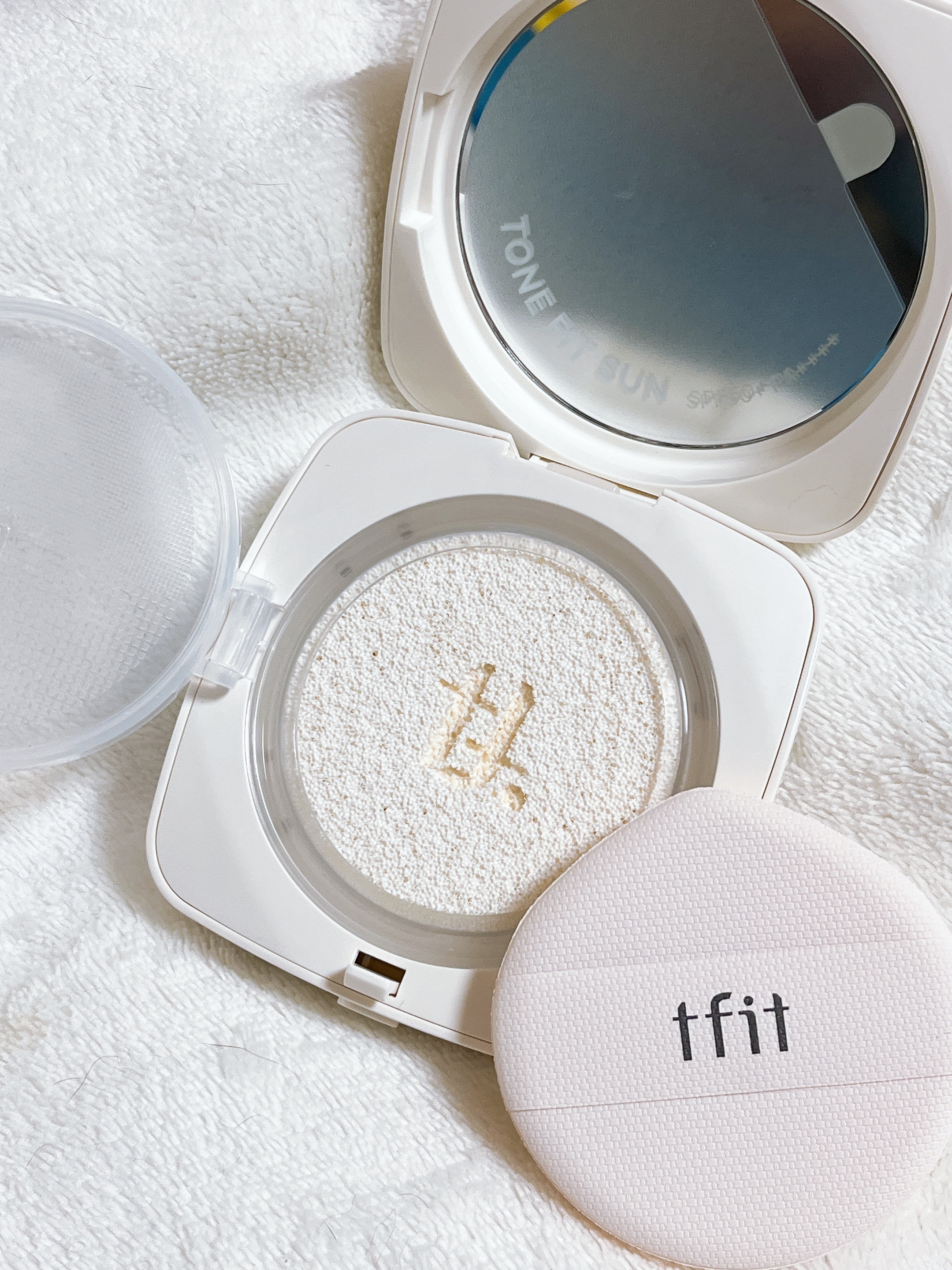 ベースフィットトーンアップサンクッション/TFIT/クッションファンデーションを使ったクチコミ（2枚目）