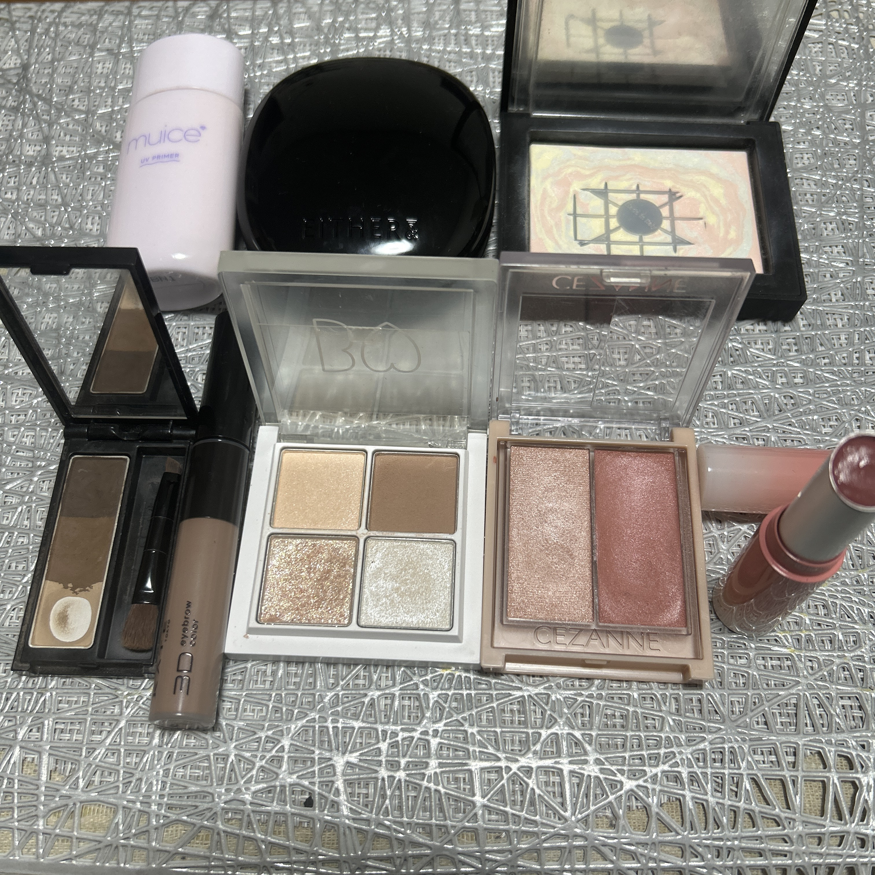 Pebble Blur Cushion 23N サンド /EITHER＆/クッションファンデーションを使ったクチコミ（2枚目）