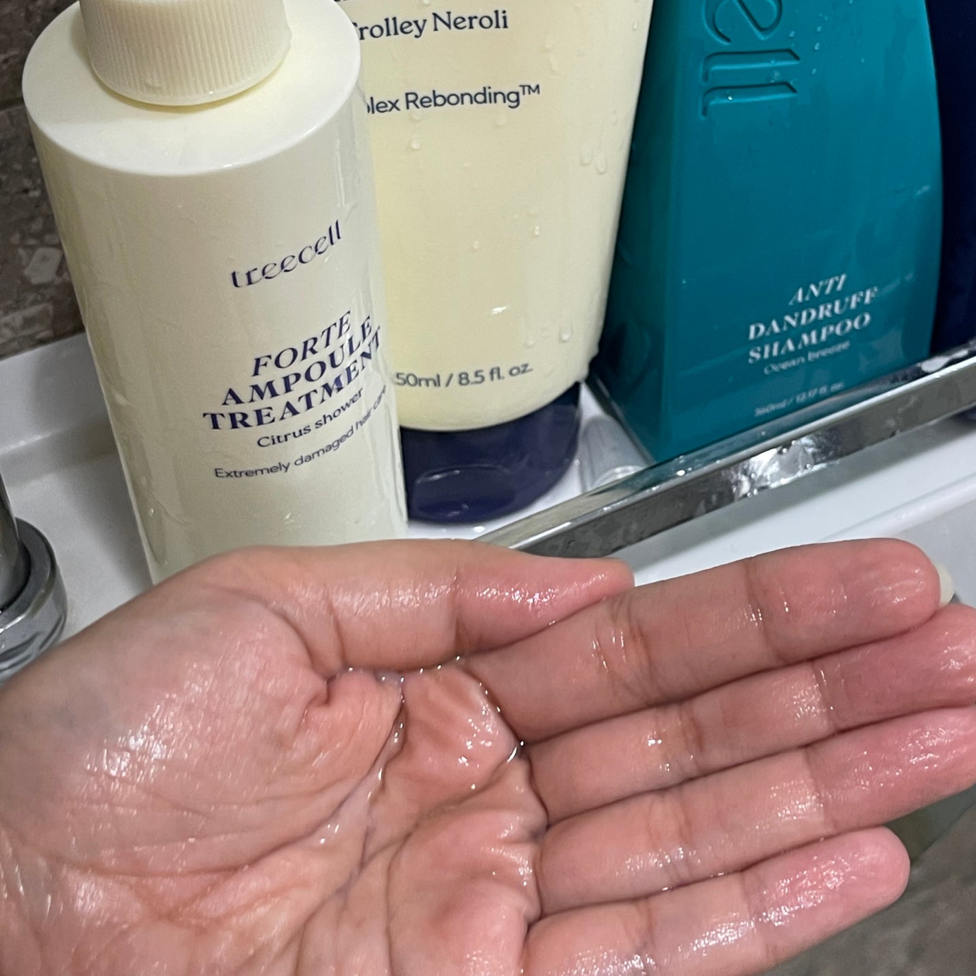 ナイトコラーゲンシャンプーミッドナイトフォレスト/treecell/市販シャンプーを使ったクチコミ(4枚目)