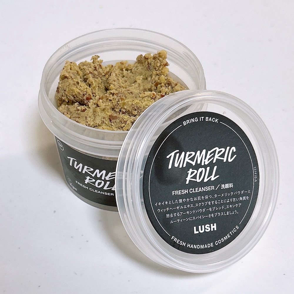 ラッシュ ザ スパイス ロールのクチコミ「〈LUSH〉
洗顔料
ザスパイスロール

これすごく好きでした！！
クレイが汚れを吸着+マイル.....」（1枚目）