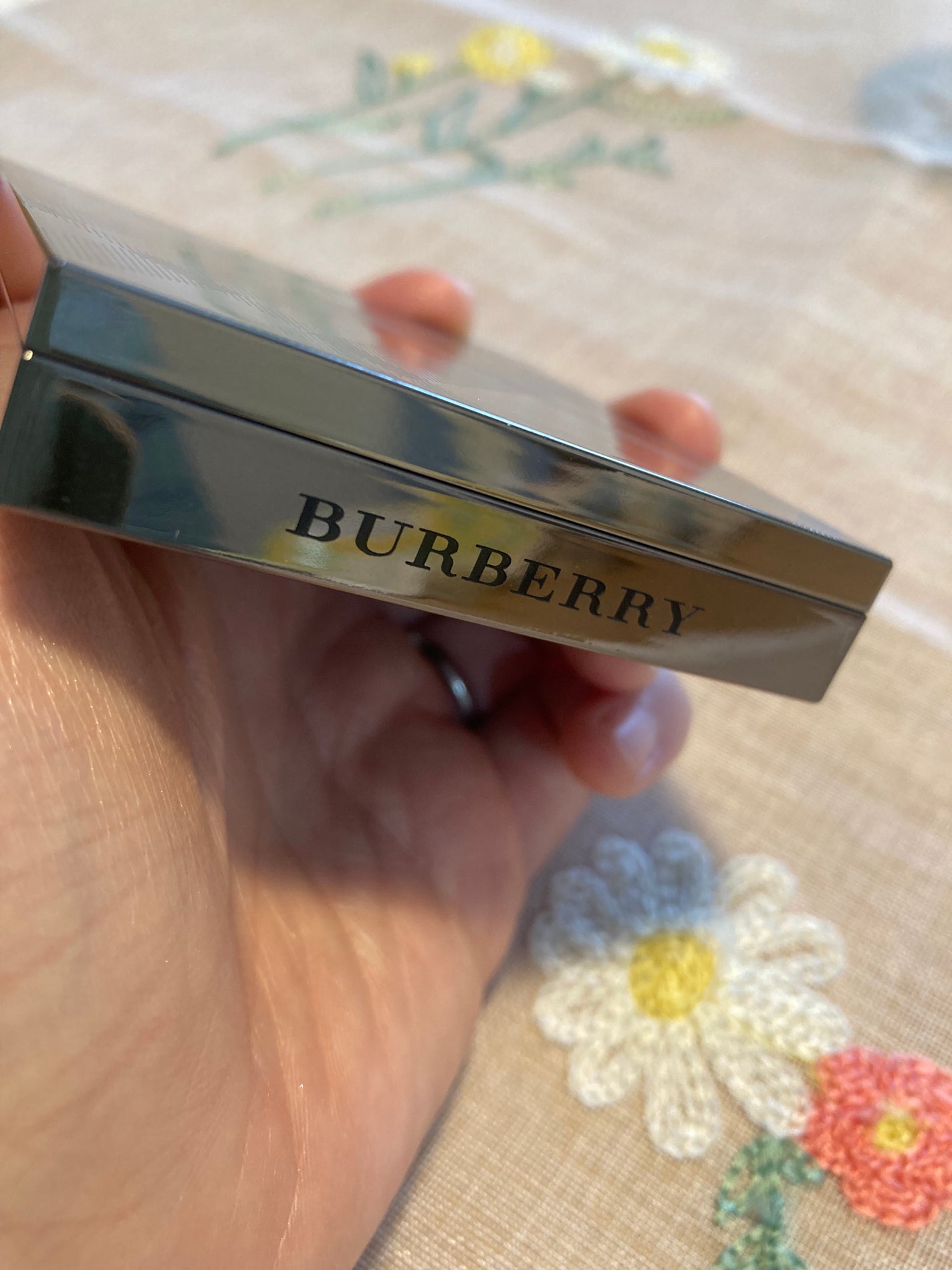 コンプリートアイパレット/Burberry Beauty/アイシャドウパレットを使ったクチコミ(5枚目)