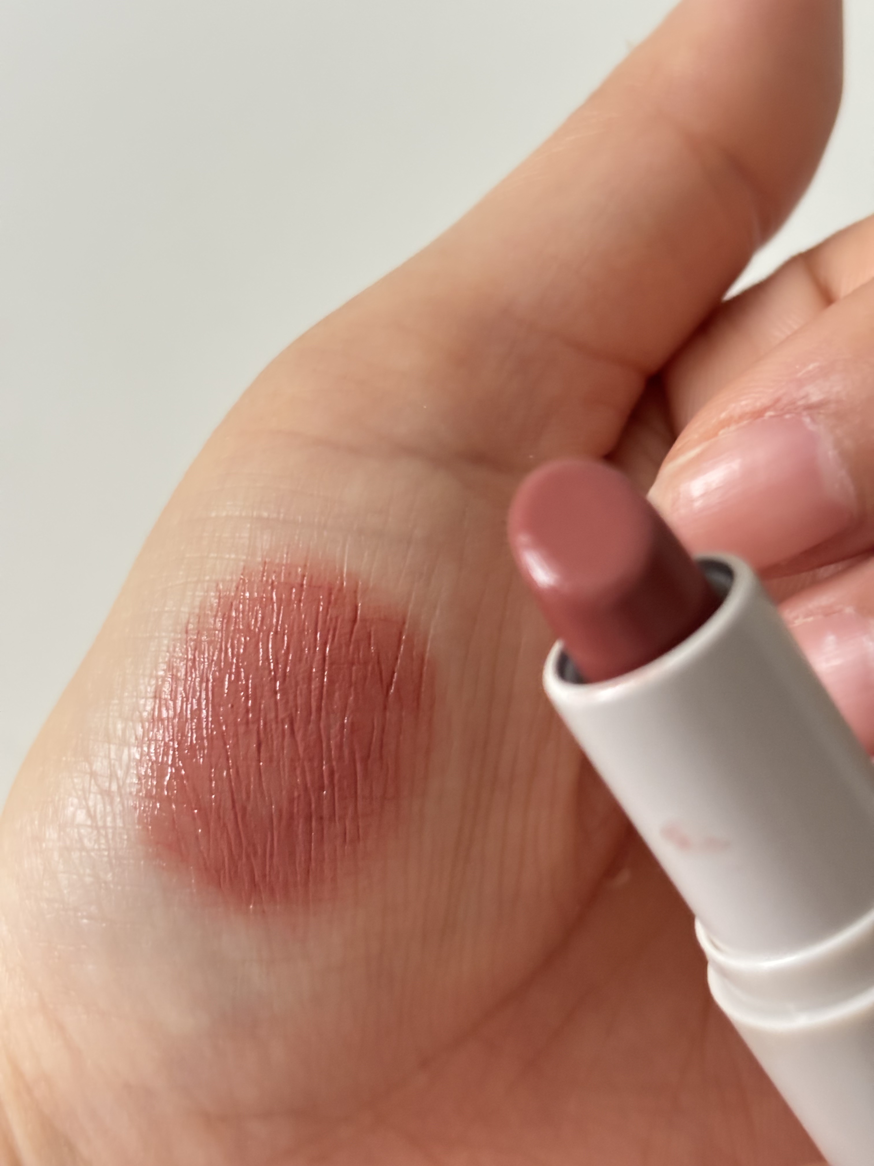 シアリーカラースティック/&nd by rom&nd/口紅を使ったクチコミ（2枚目）