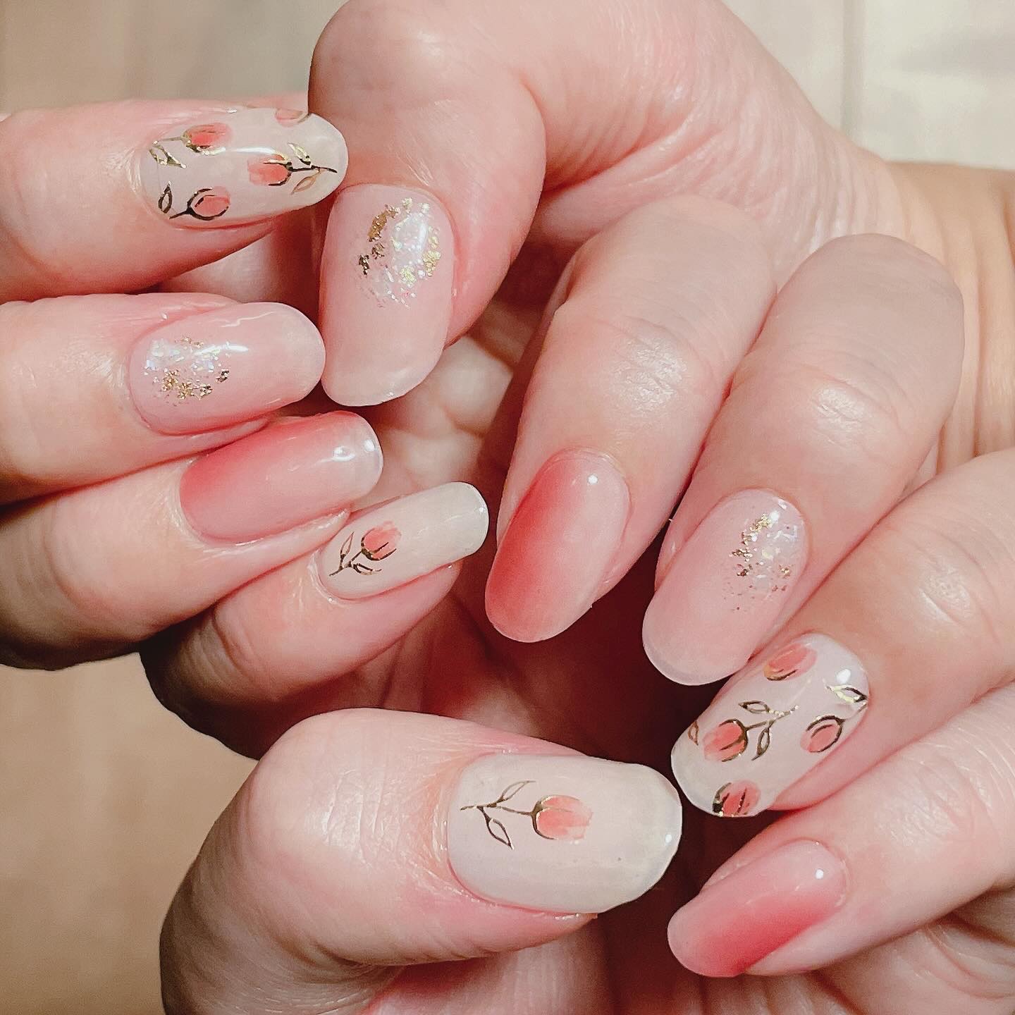 セミキュアジェルネイル（ハンド）/ohora/ネイルシールを使ったクチコミ（2枚目）