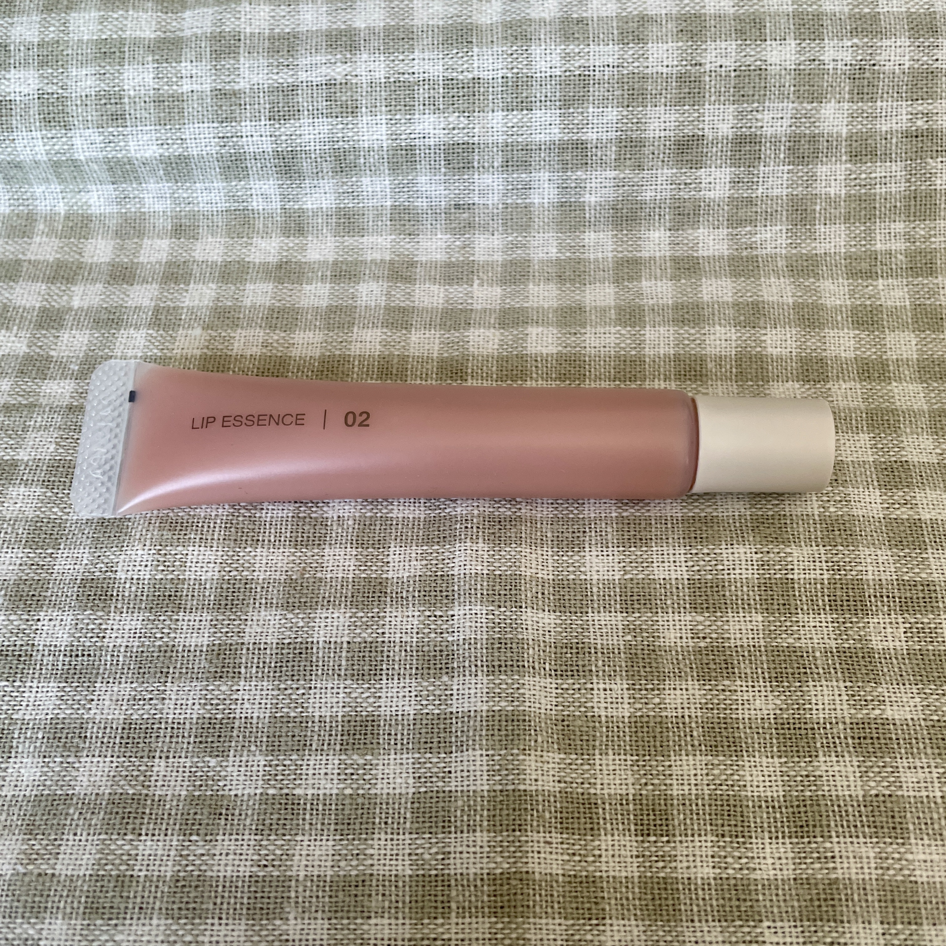 リップエッセンス/無印良品/リップ美容液を使ったクチコミ（1枚目）