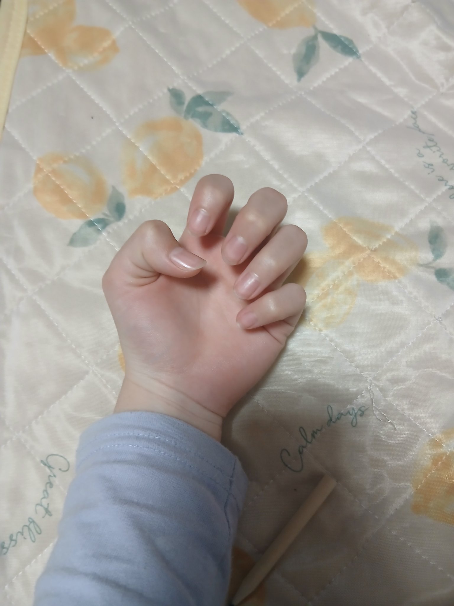 ビューティーチャージ ナイトスペリア/アトリックス/ハンドクリームを使ったクチコミ（2枚目）