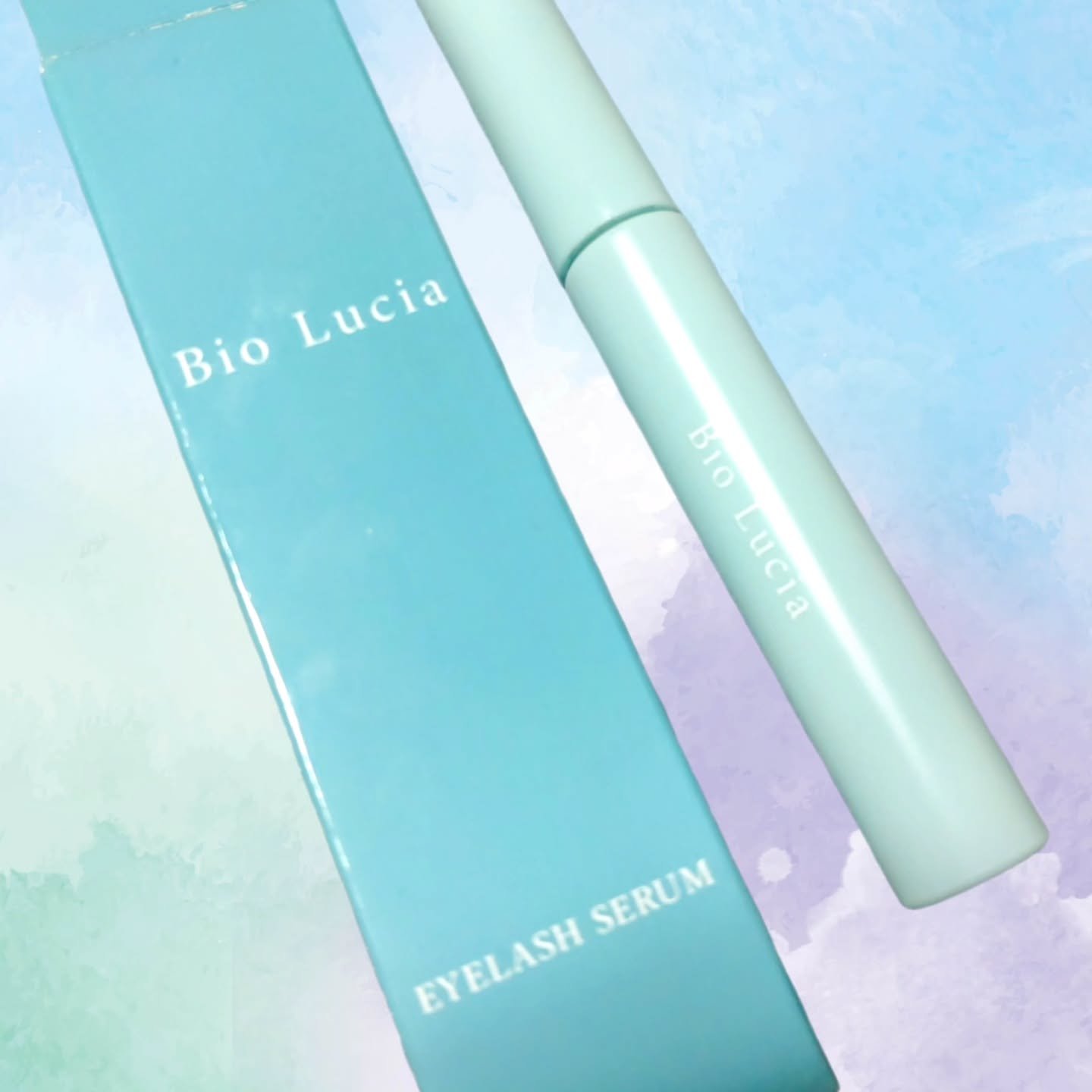 まつげの長さは大分出て来たので、ビオルチアのまつげ美容液をまつげのボリュームが出る事を期待して使ってみています。先が丸くなっているのでとにかく塗りやすい品です。@biolucia_official

#ビオルチア #biolucia #まつ