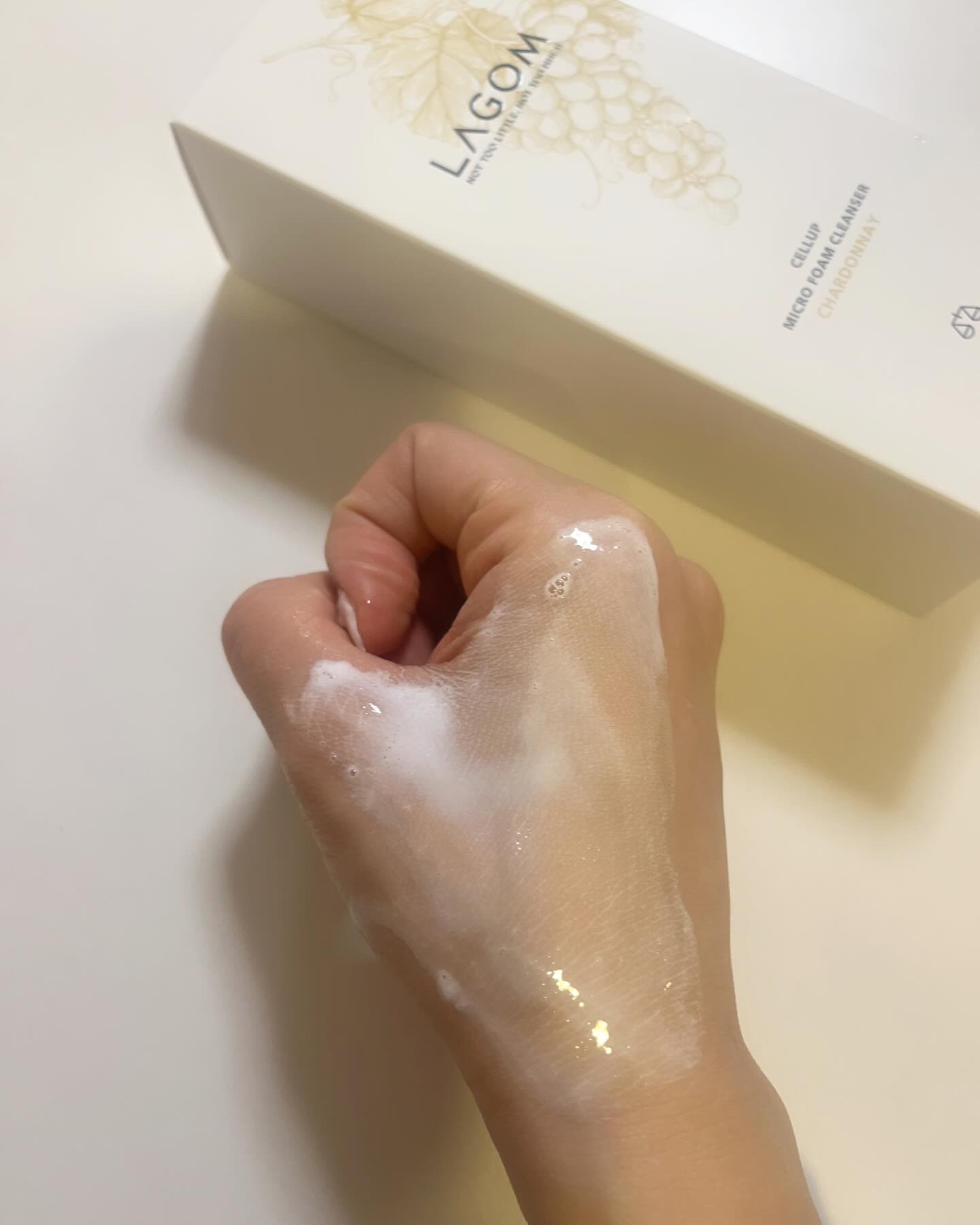 マイクロフォーム クレンザー(夜用洗顔)/LAGOM /クレンジングクリームを使ったクチコミ（3枚目）
