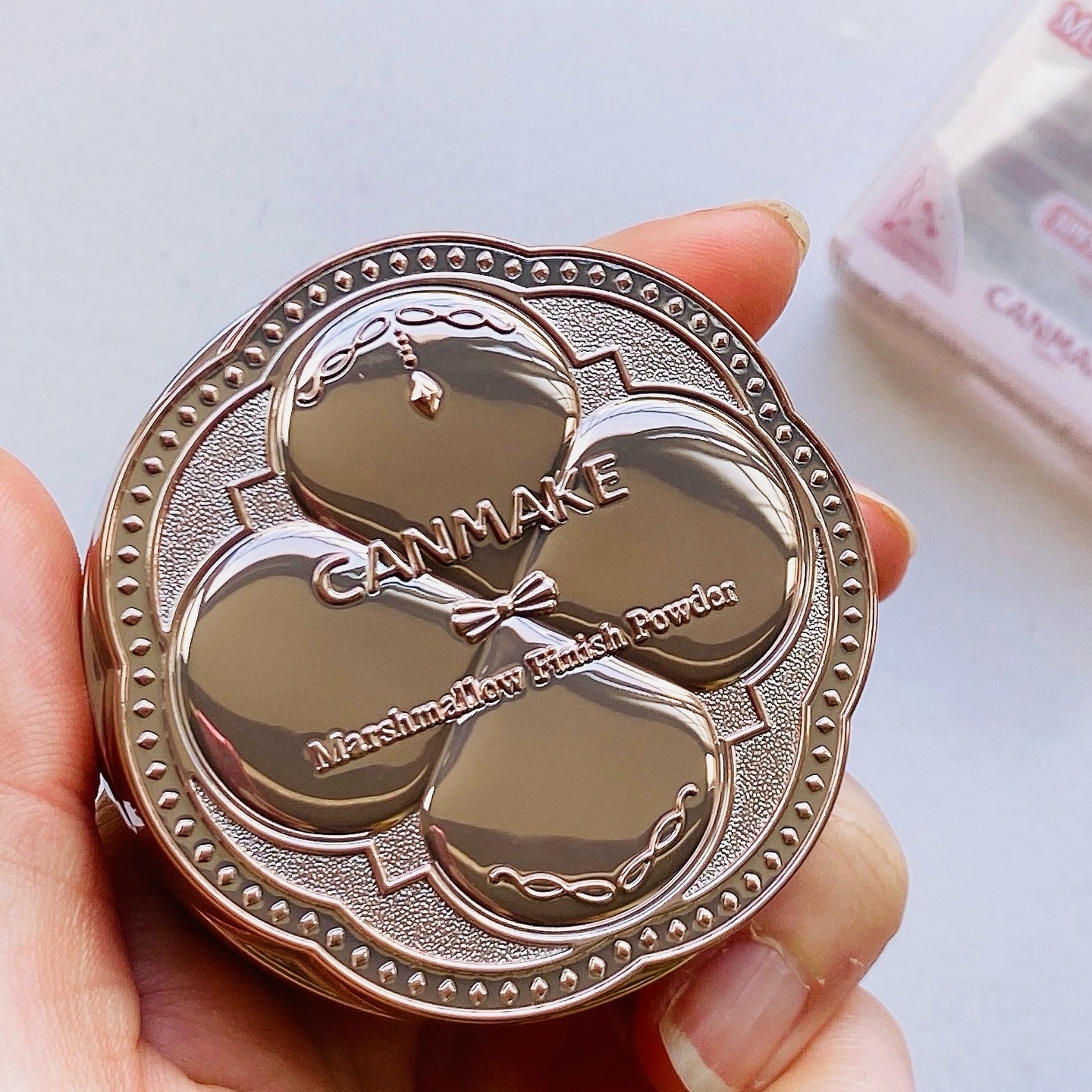 マシュマロフィニッシュパウダー mini/キャンメイク/フェイスパウダーを使ったクチコミ（2枚目）