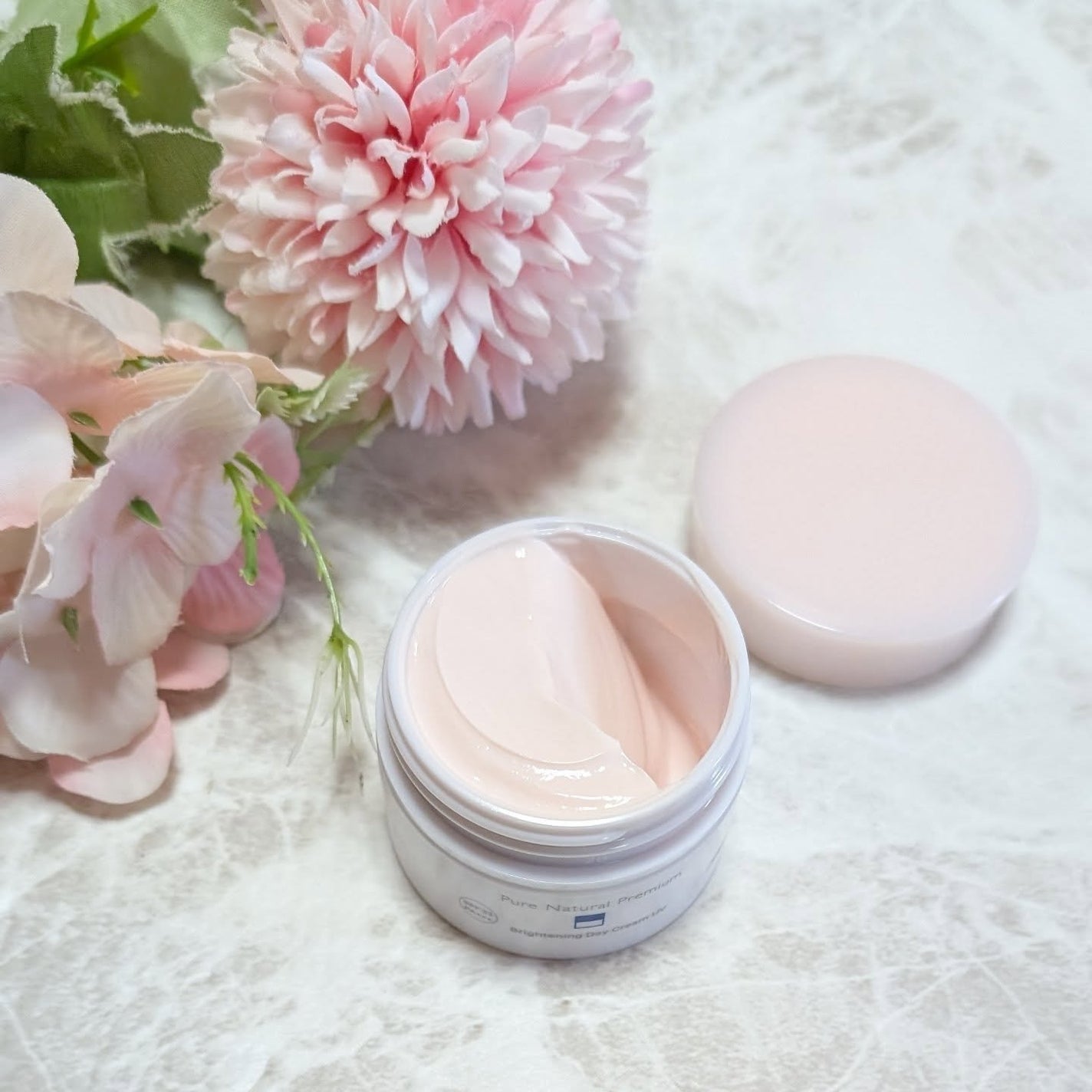 ピュア ナチュラル プレミアム ブライトニング デイクリームUV/pdc/化粧下地を使ったクチコミ(3枚目)